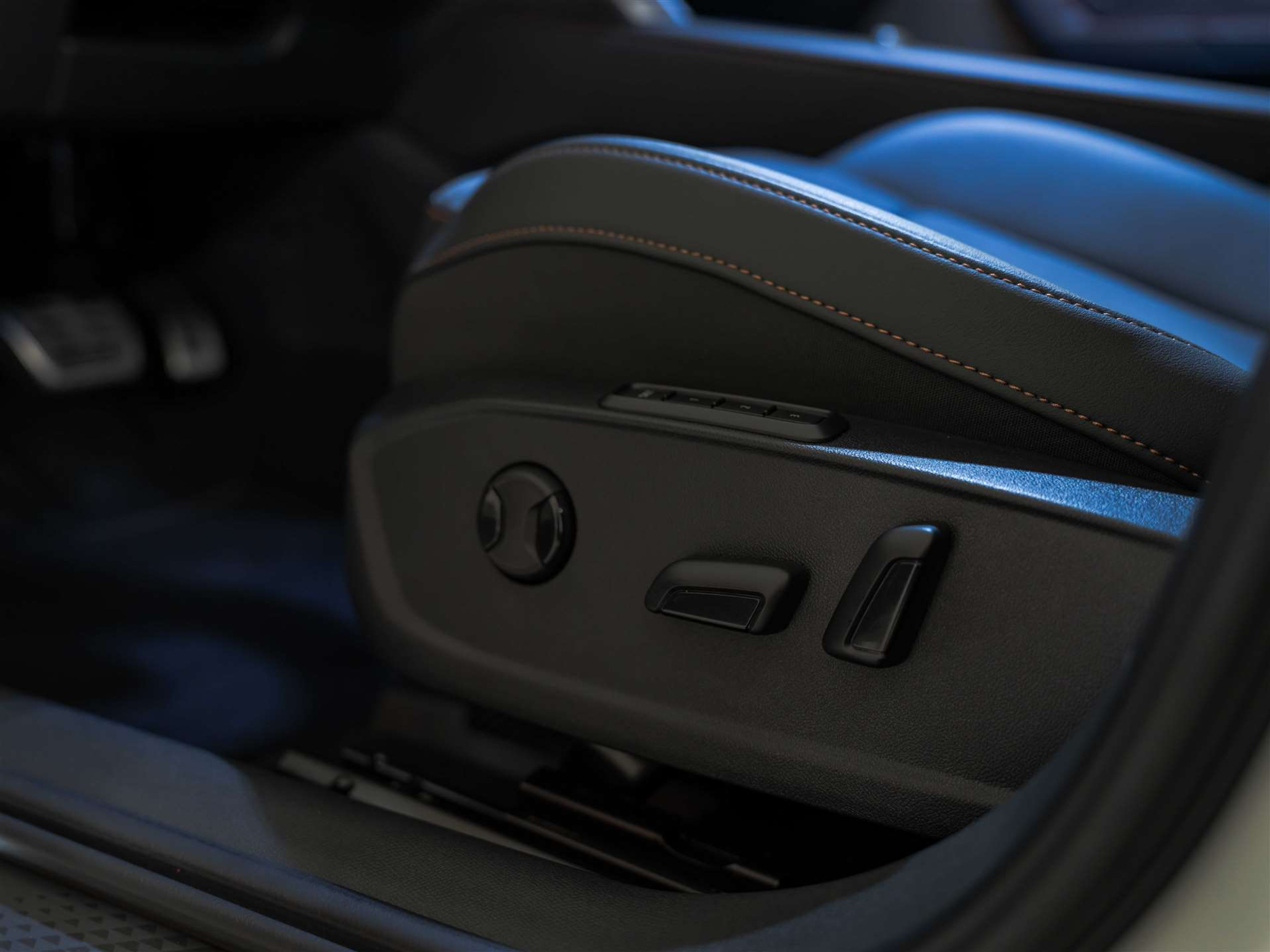 listing desktop thumbnail image 26