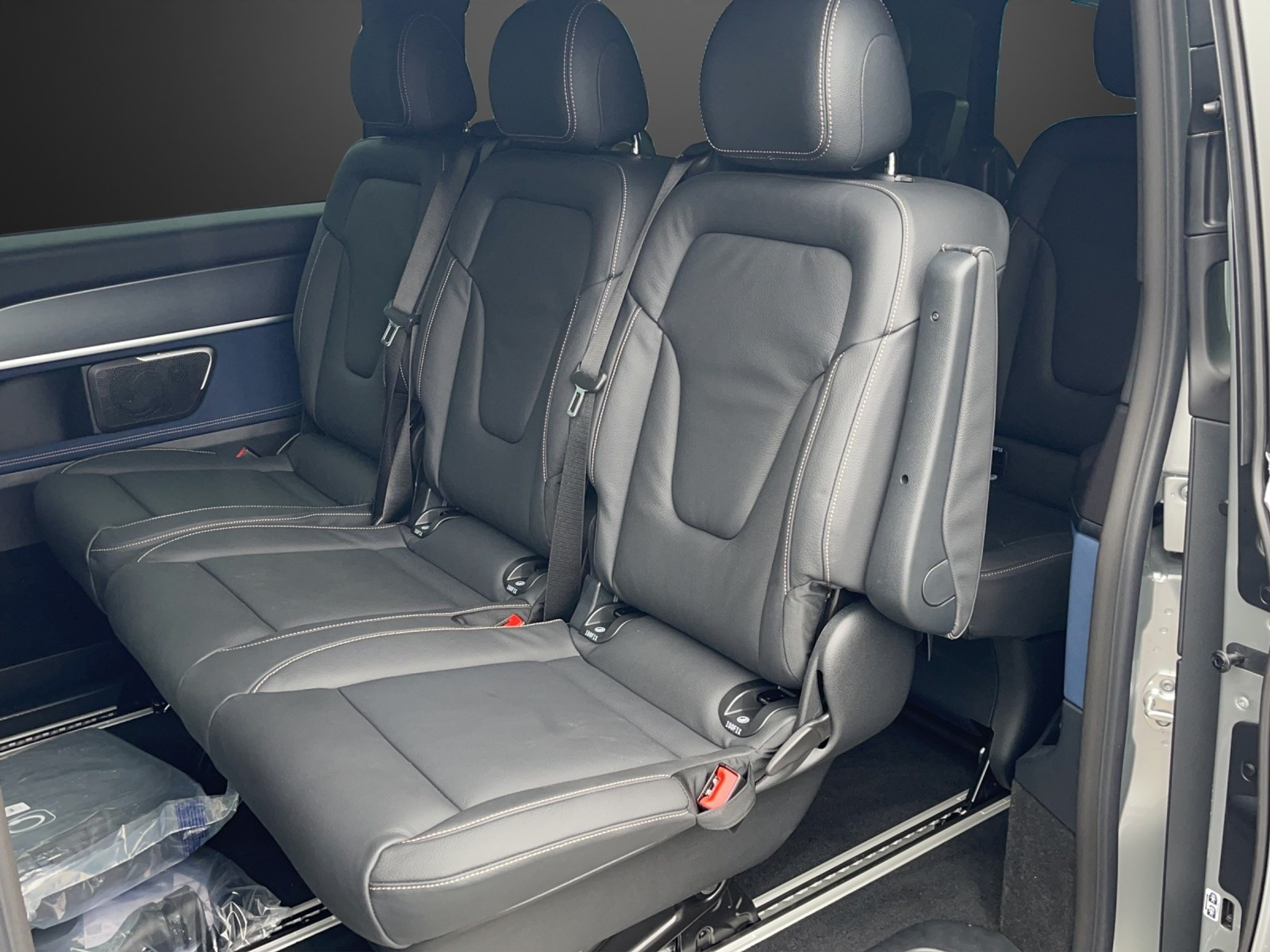 listing desktop thumbnail image 9