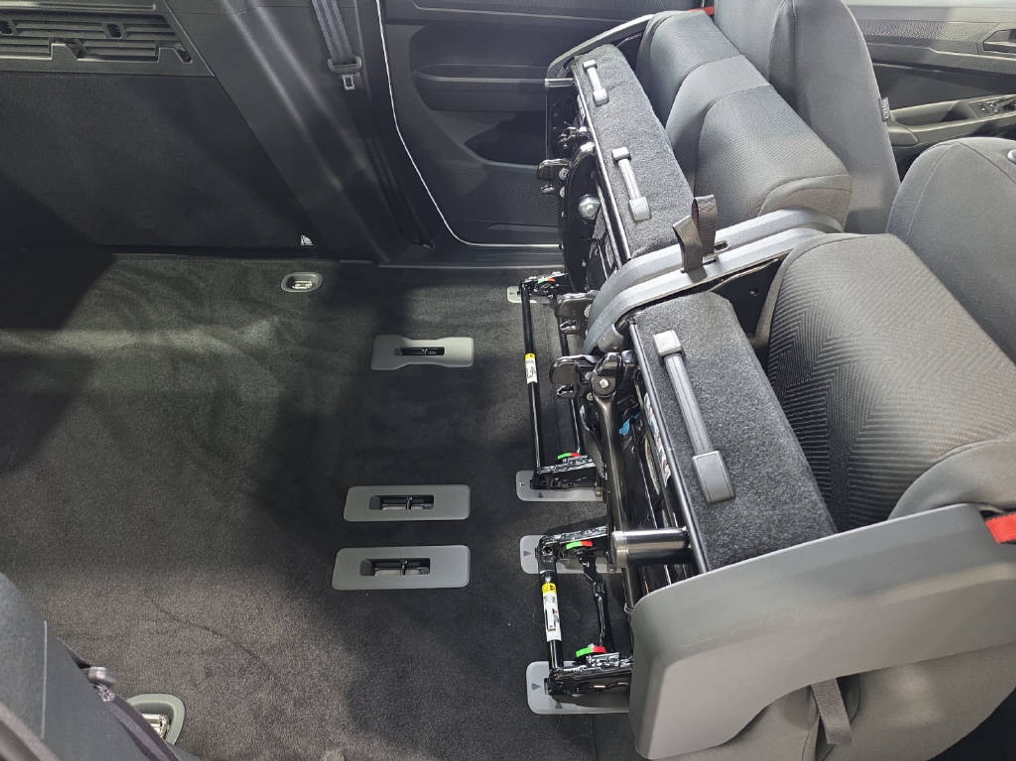 listing desktop thumbnail image 11