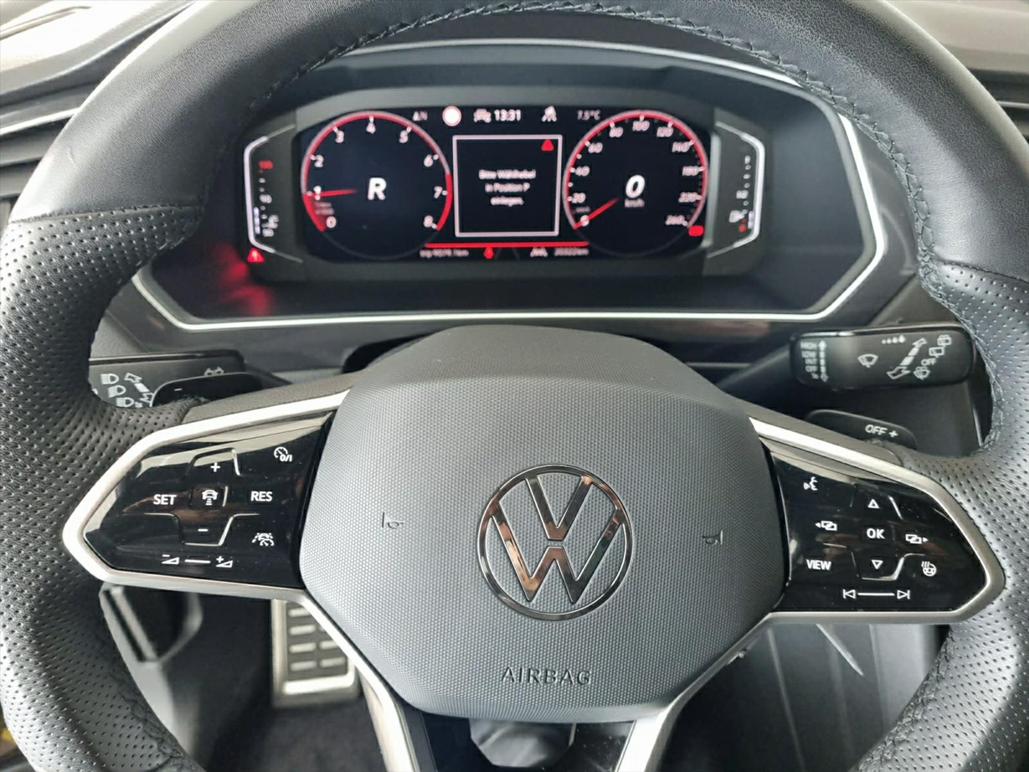 listing desktop thumbnail image 12