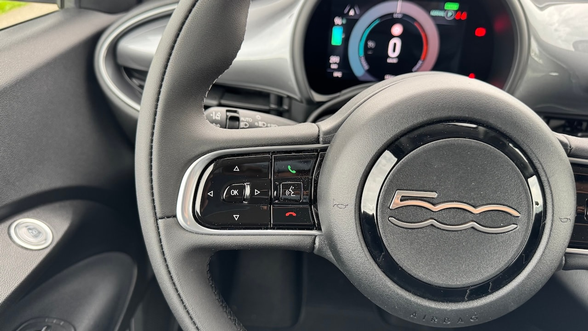 listing desktop thumbnail image 21