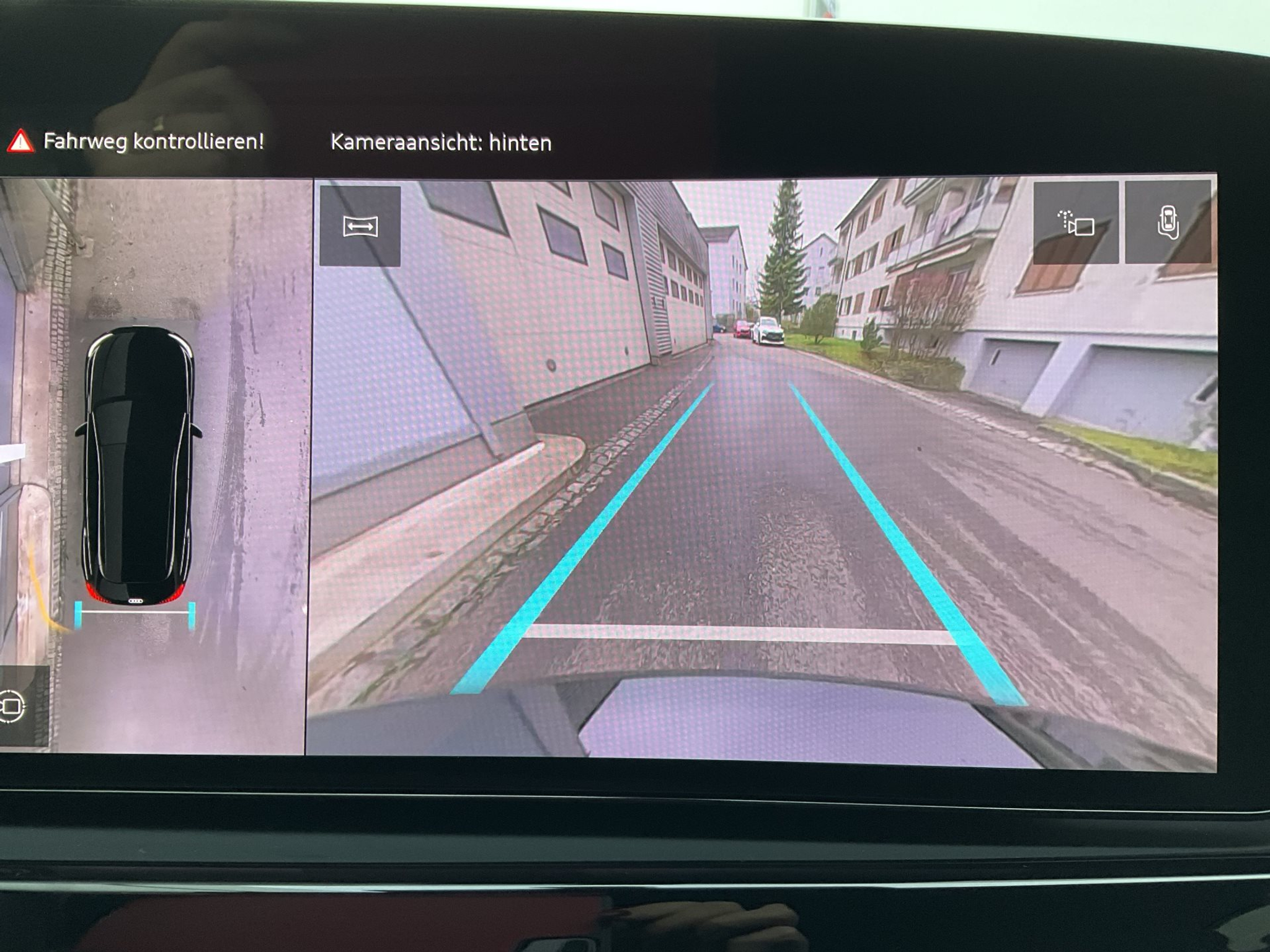 listing desktop thumbnail image 13