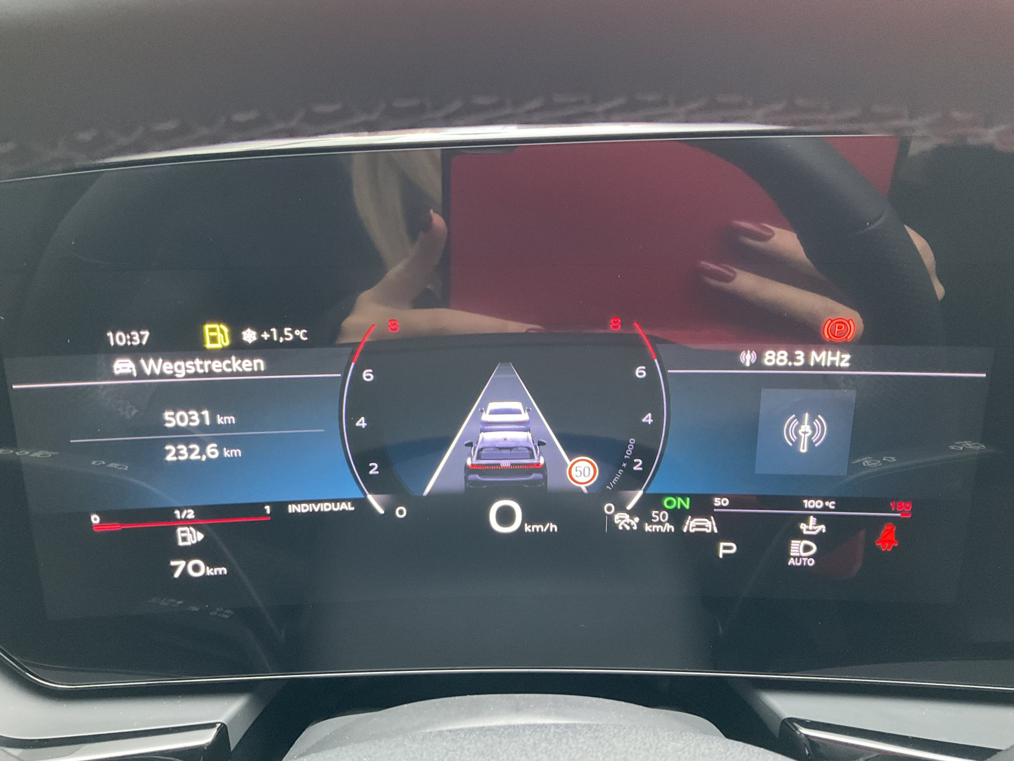 listing desktop thumbnail image 11