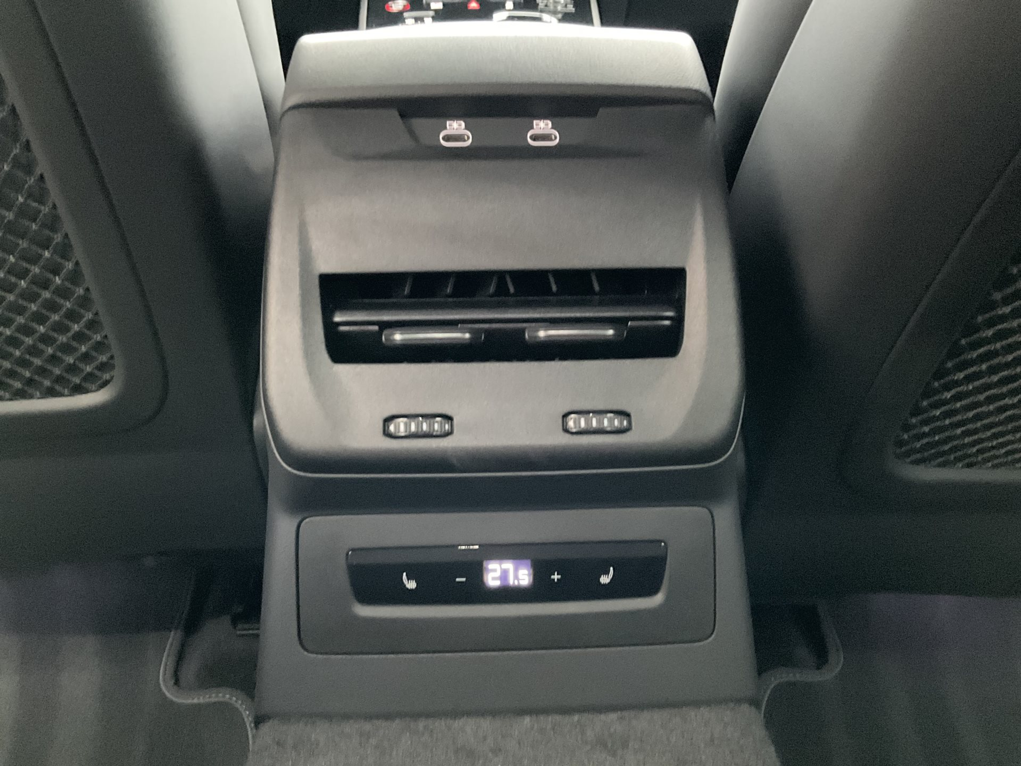 listing desktop thumbnail image 23