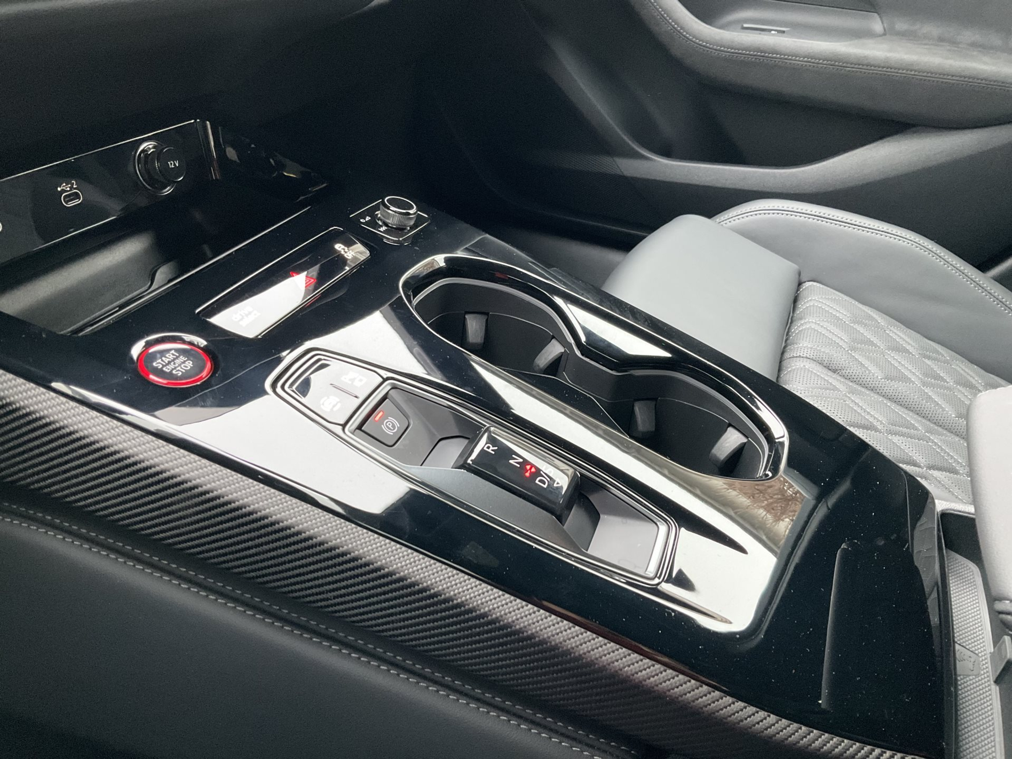 listing desktop thumbnail image 19