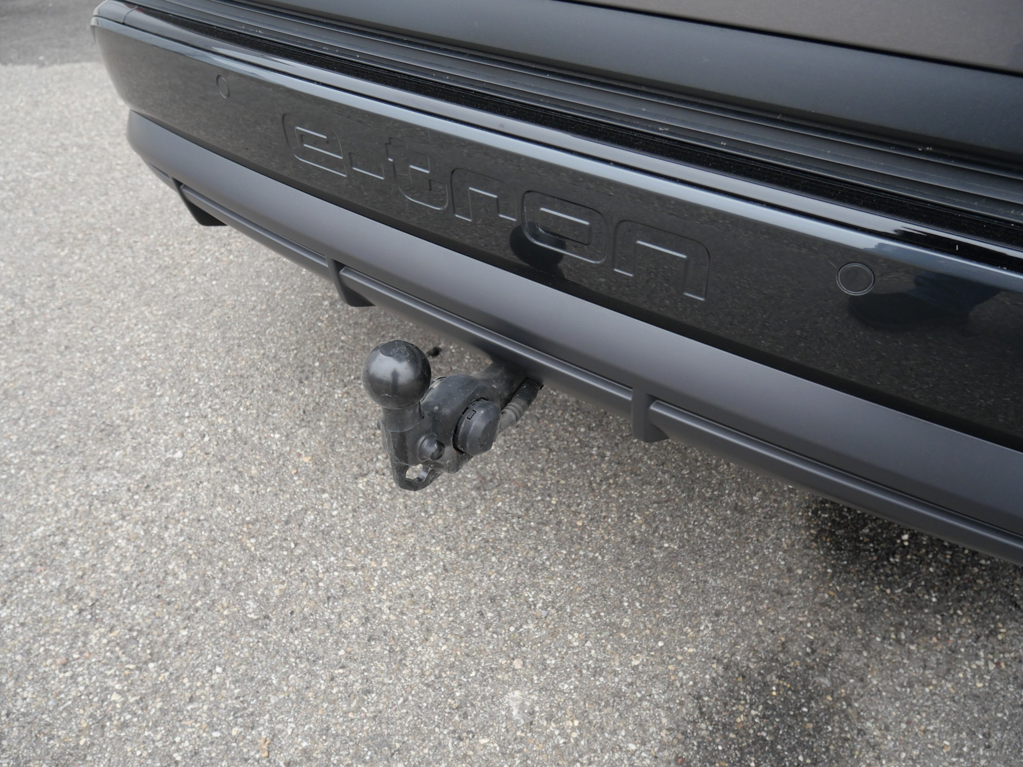 listing desktop thumbnail image 7