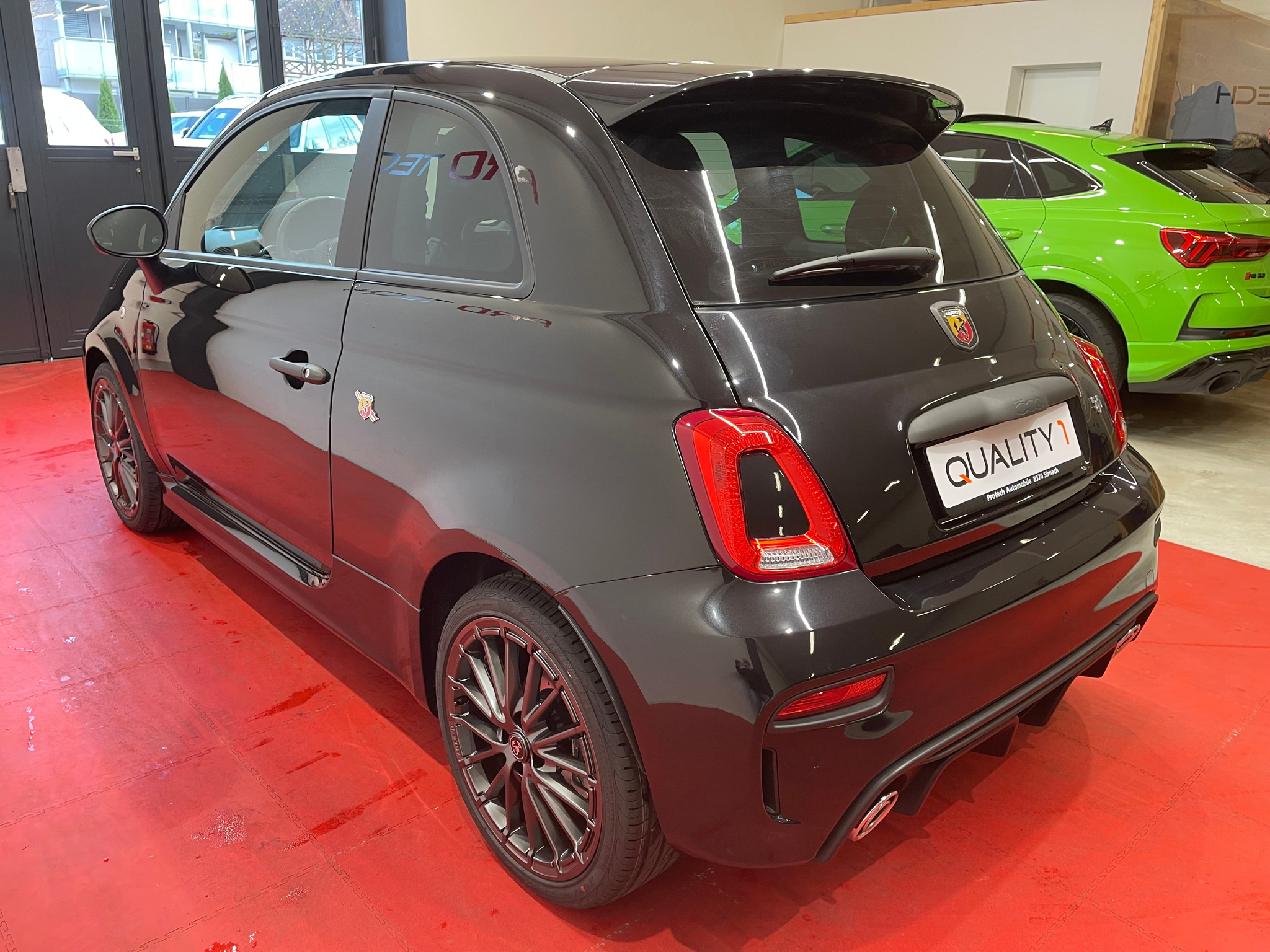 listing desktop thumbnail image 7