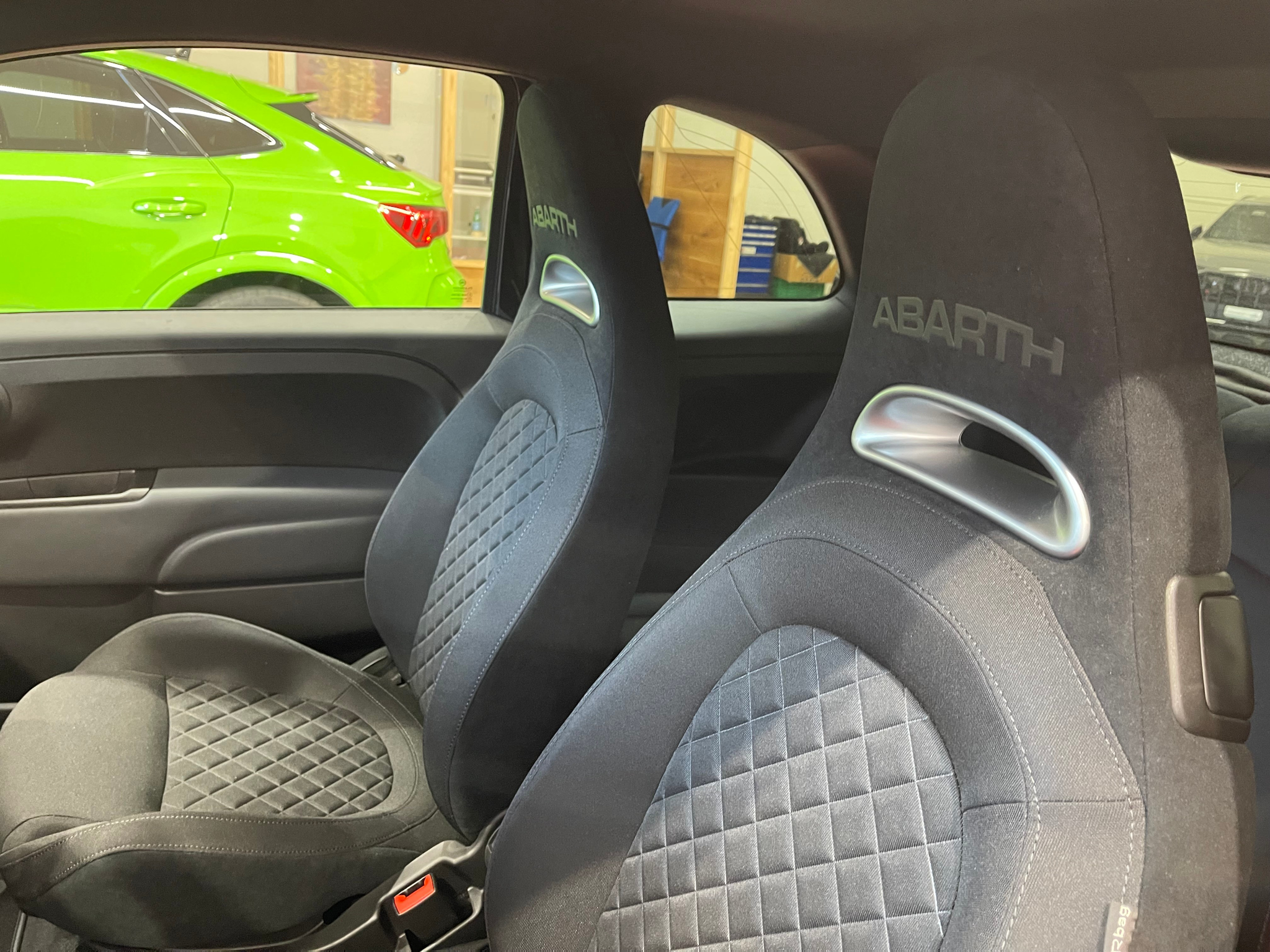 listing desktop thumbnail image 9