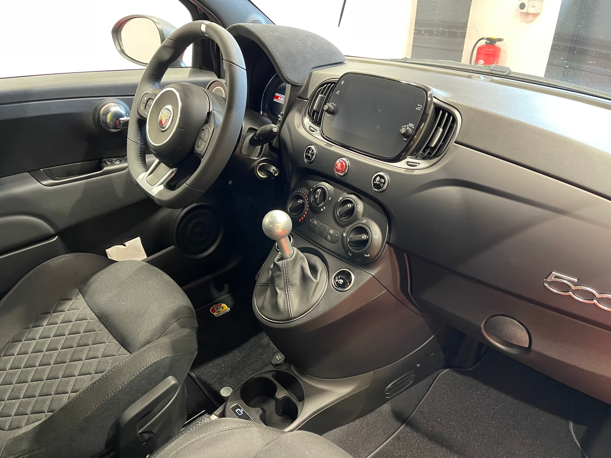 listing desktop thumbnail image 12