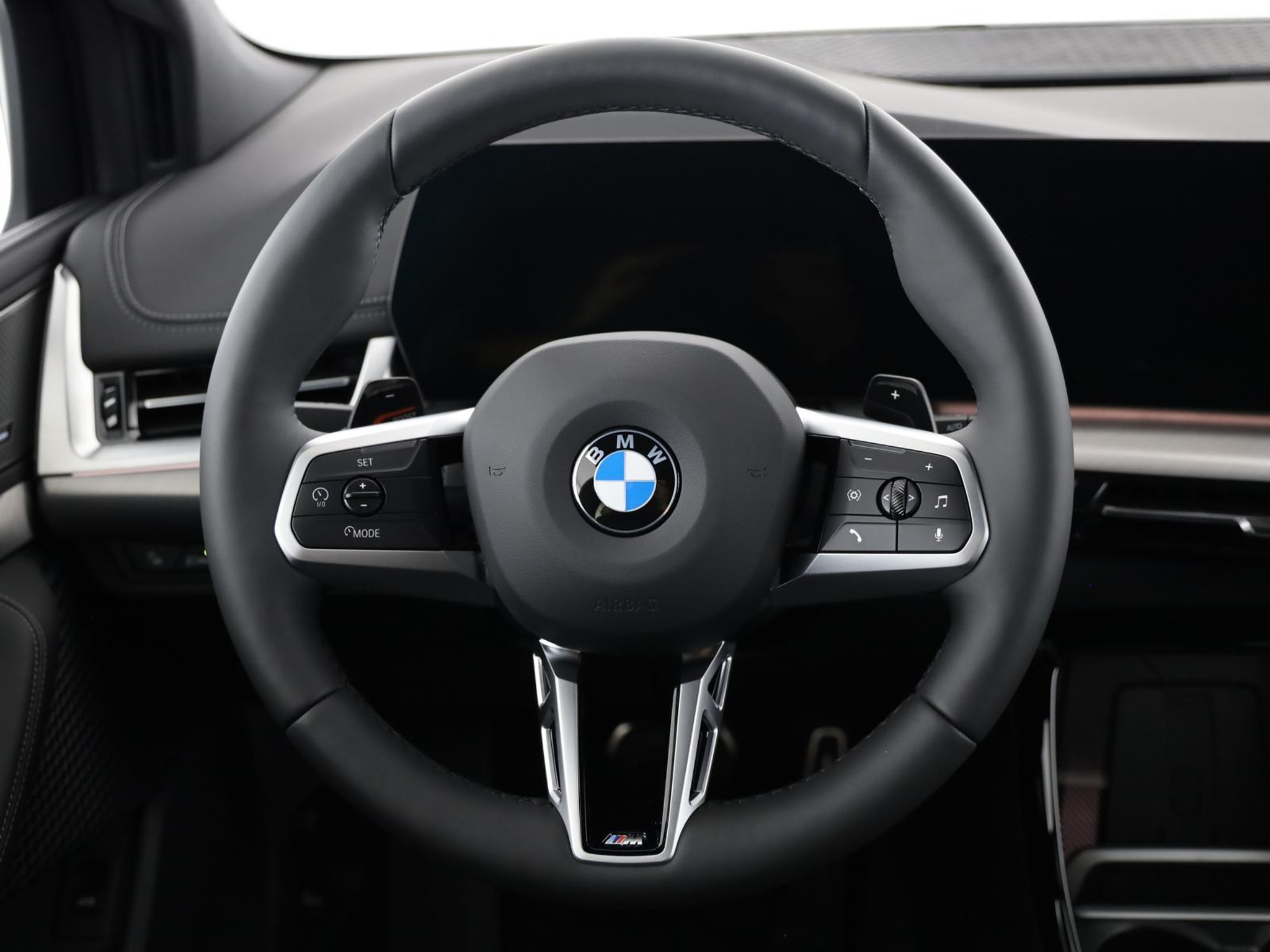 listing desktop thumbnail image 18