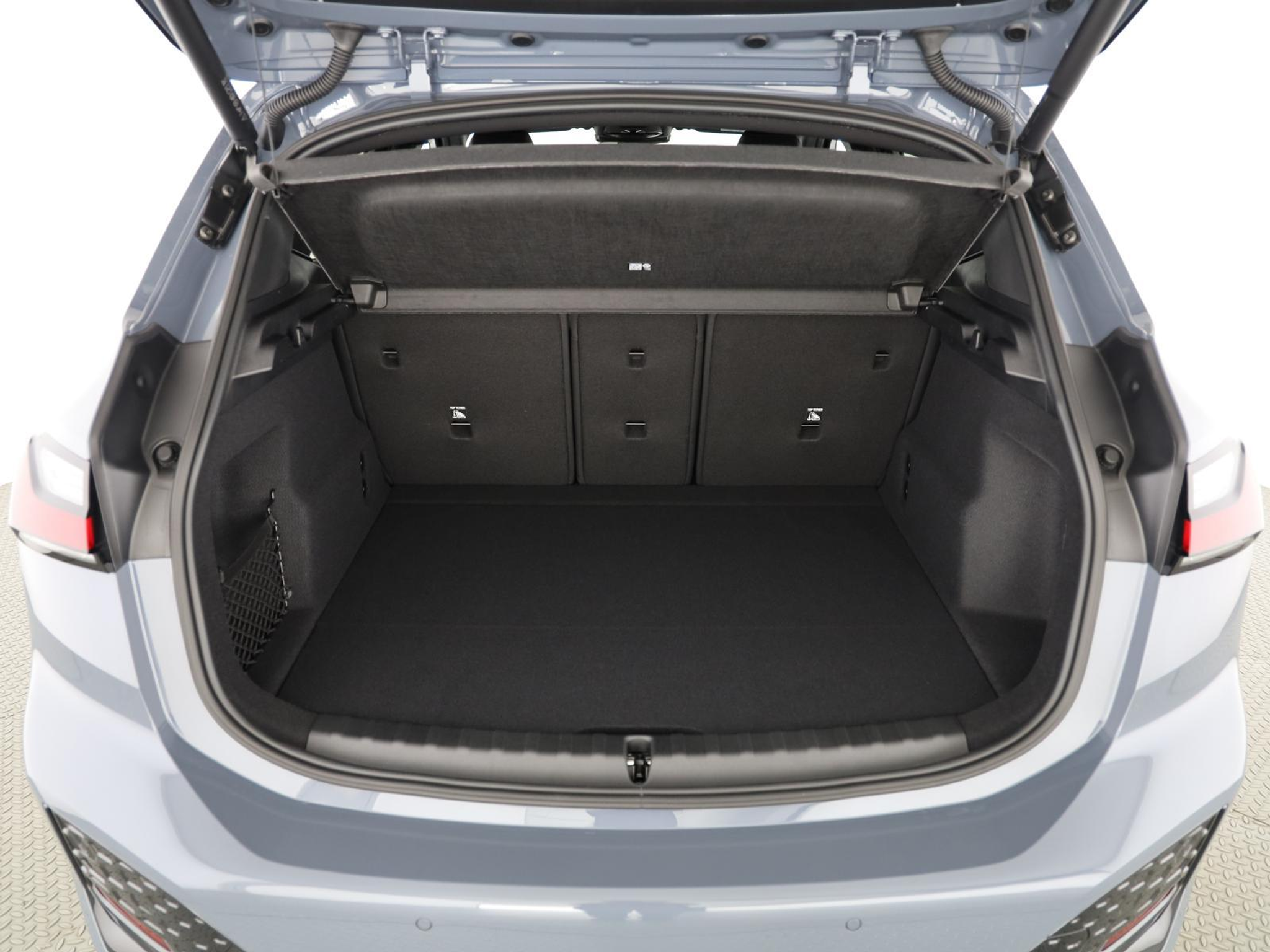 listing desktop thumbnail image 6