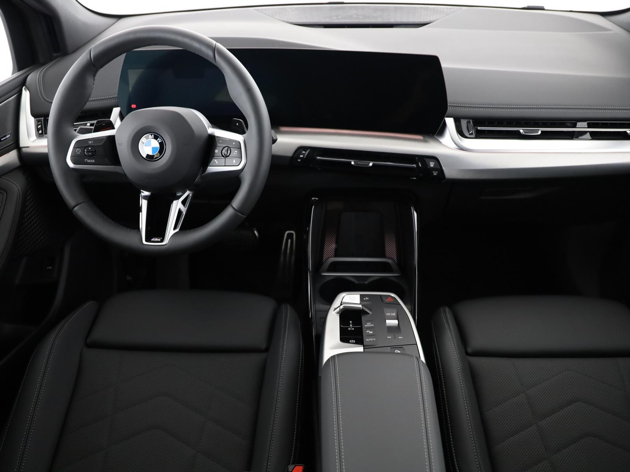 listing desktop thumbnail image 15