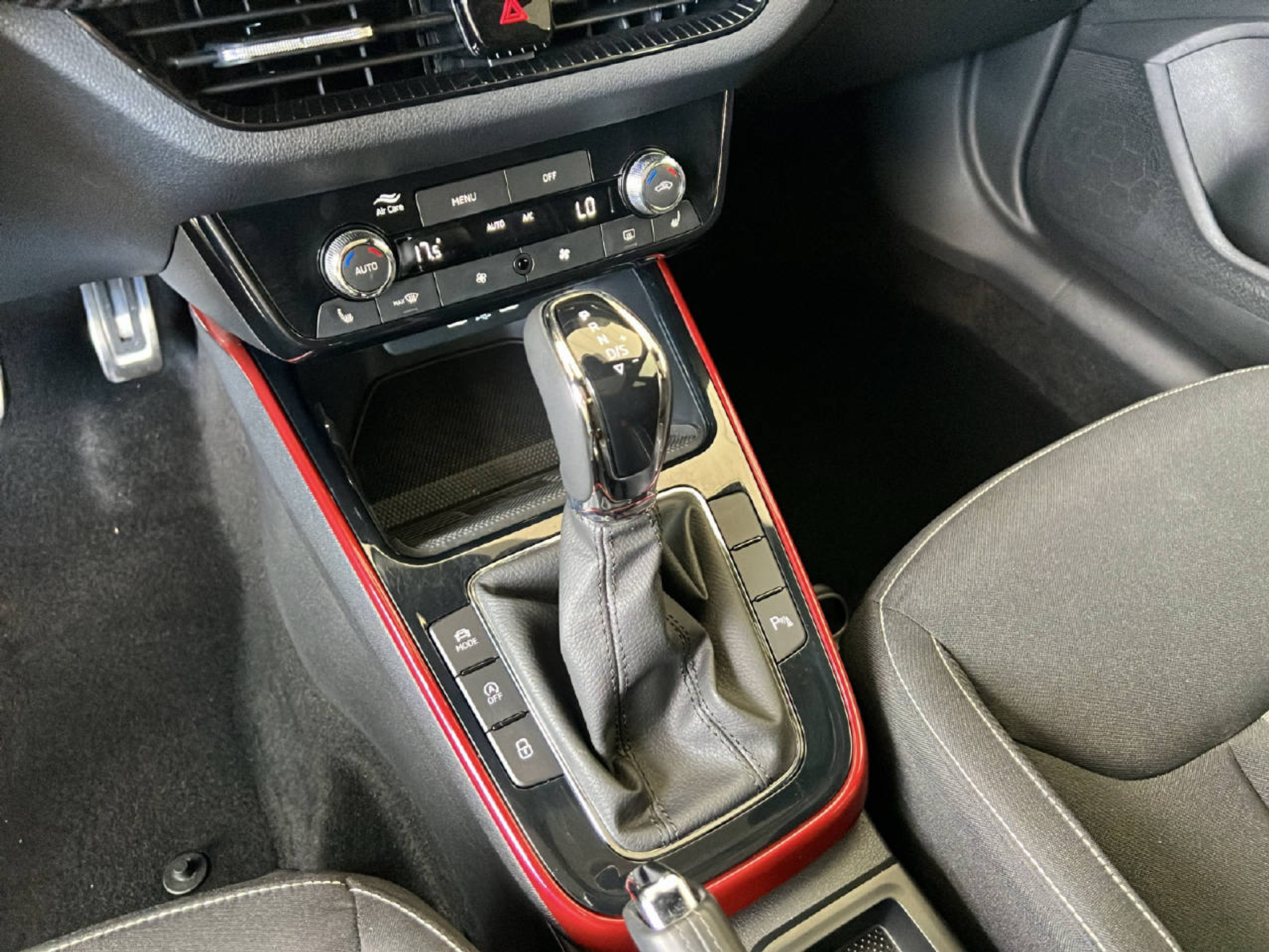 listing desktop thumbnail image 13