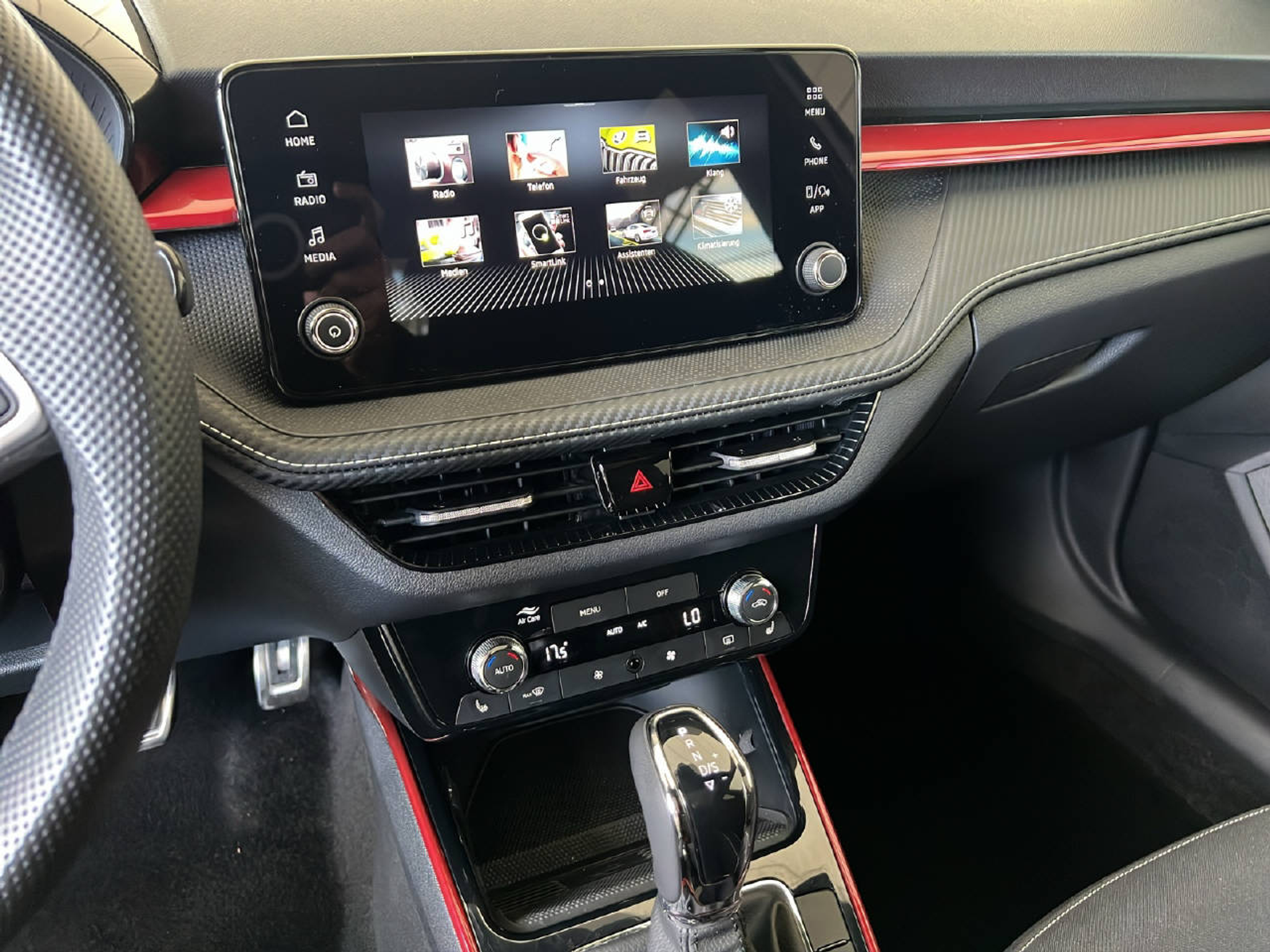 listing desktop thumbnail image 14