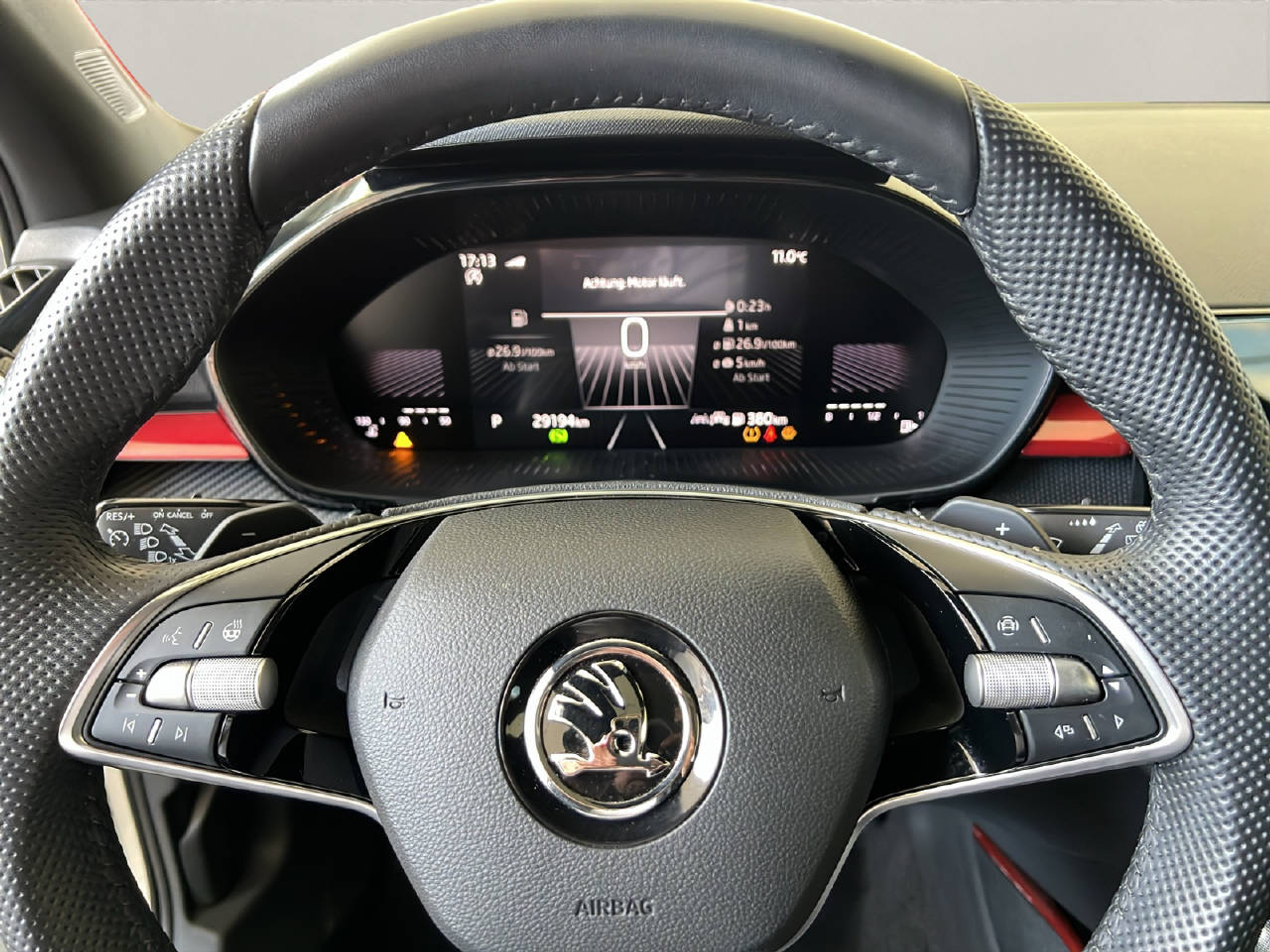 listing desktop thumbnail image 12