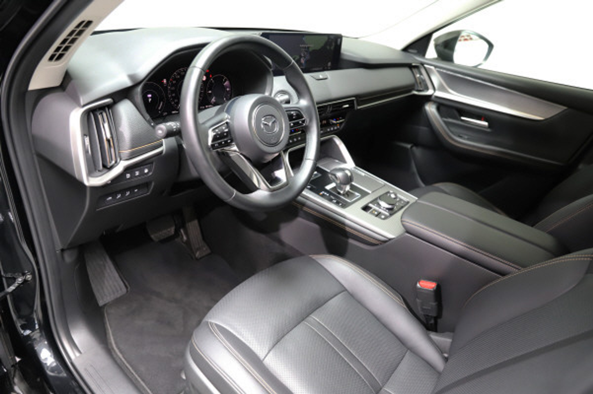 listing desktop thumbnail image 7