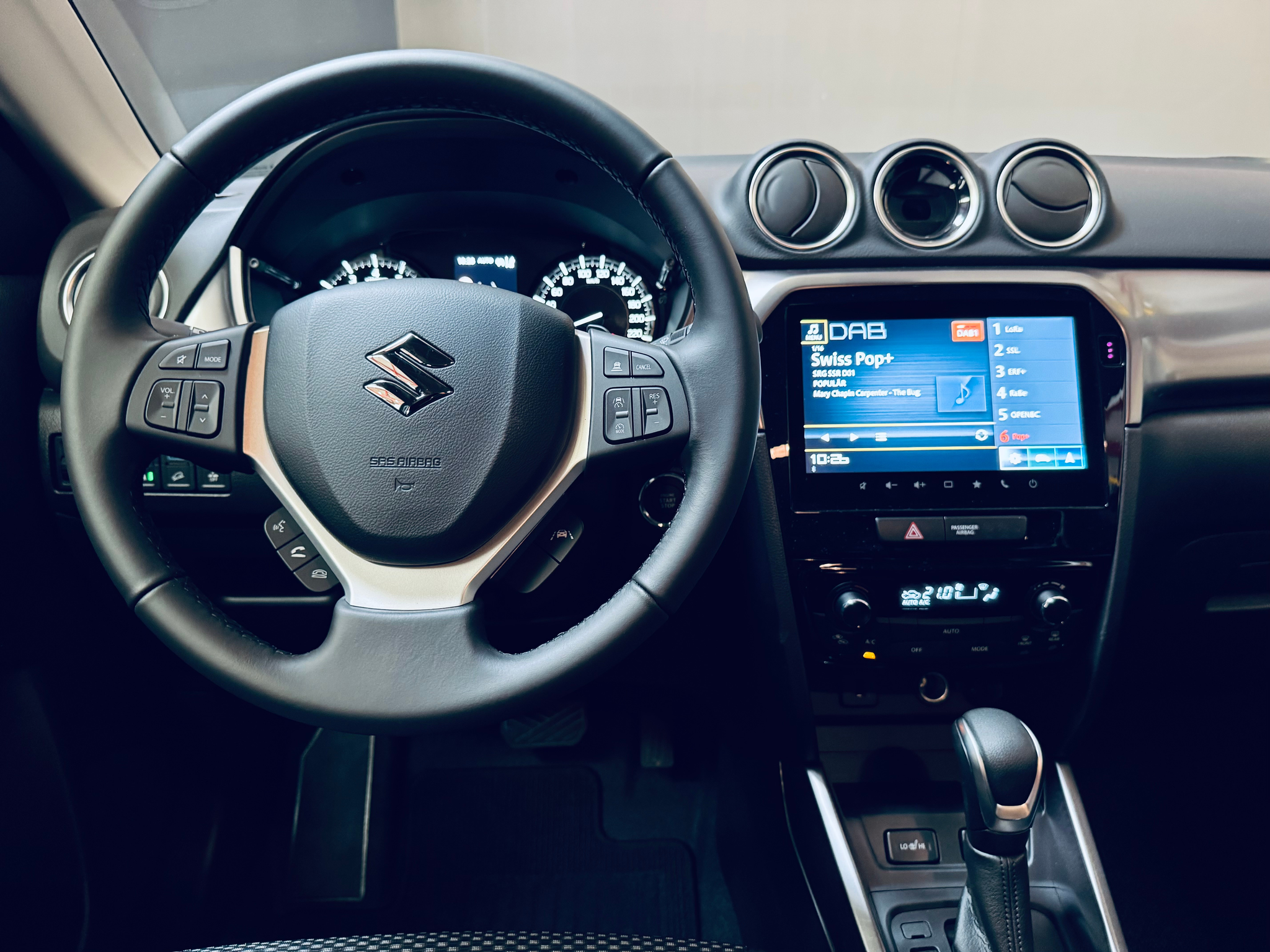 listing desktop thumbnail image 15