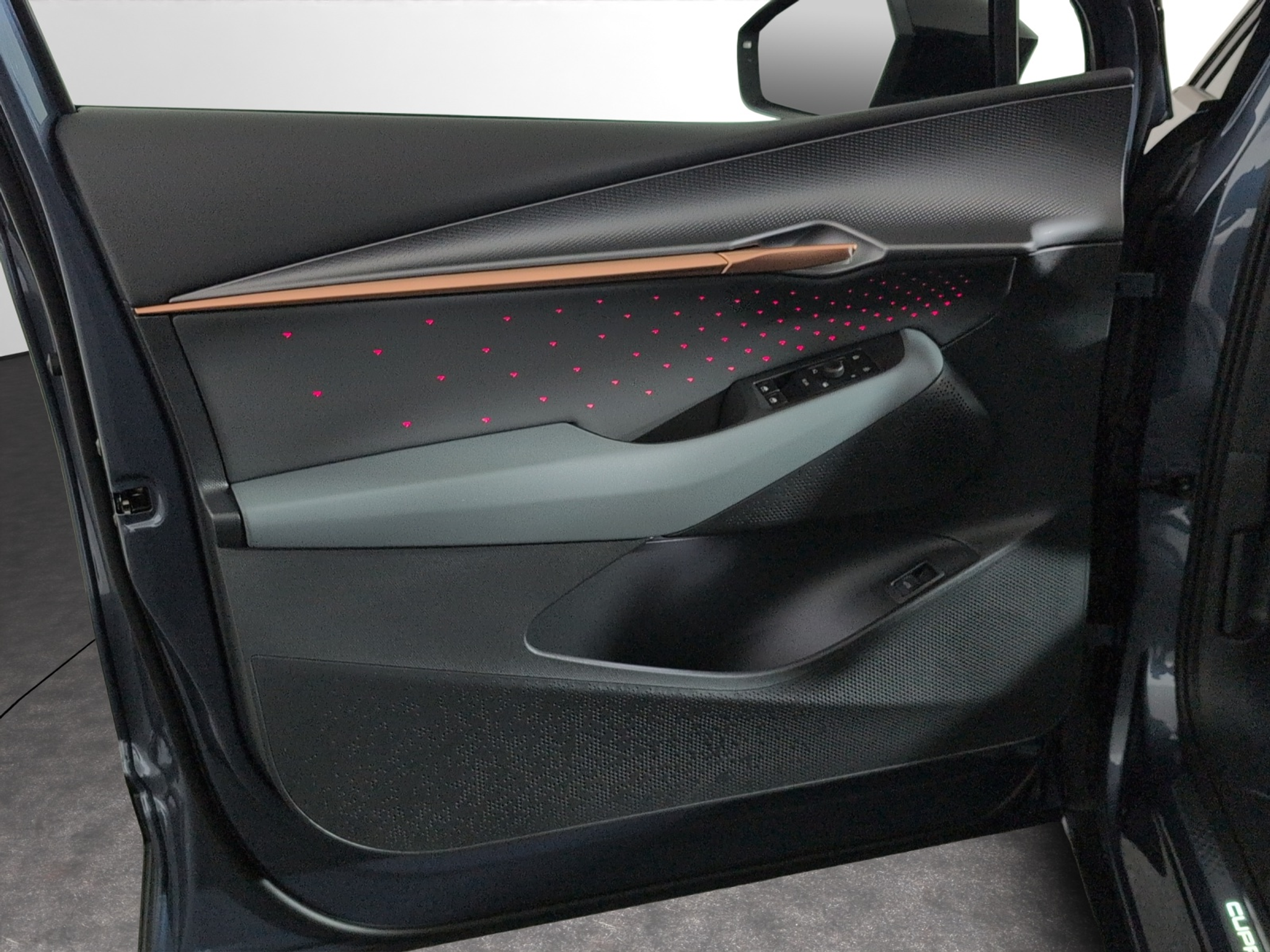 listing desktop thumbnail image 14