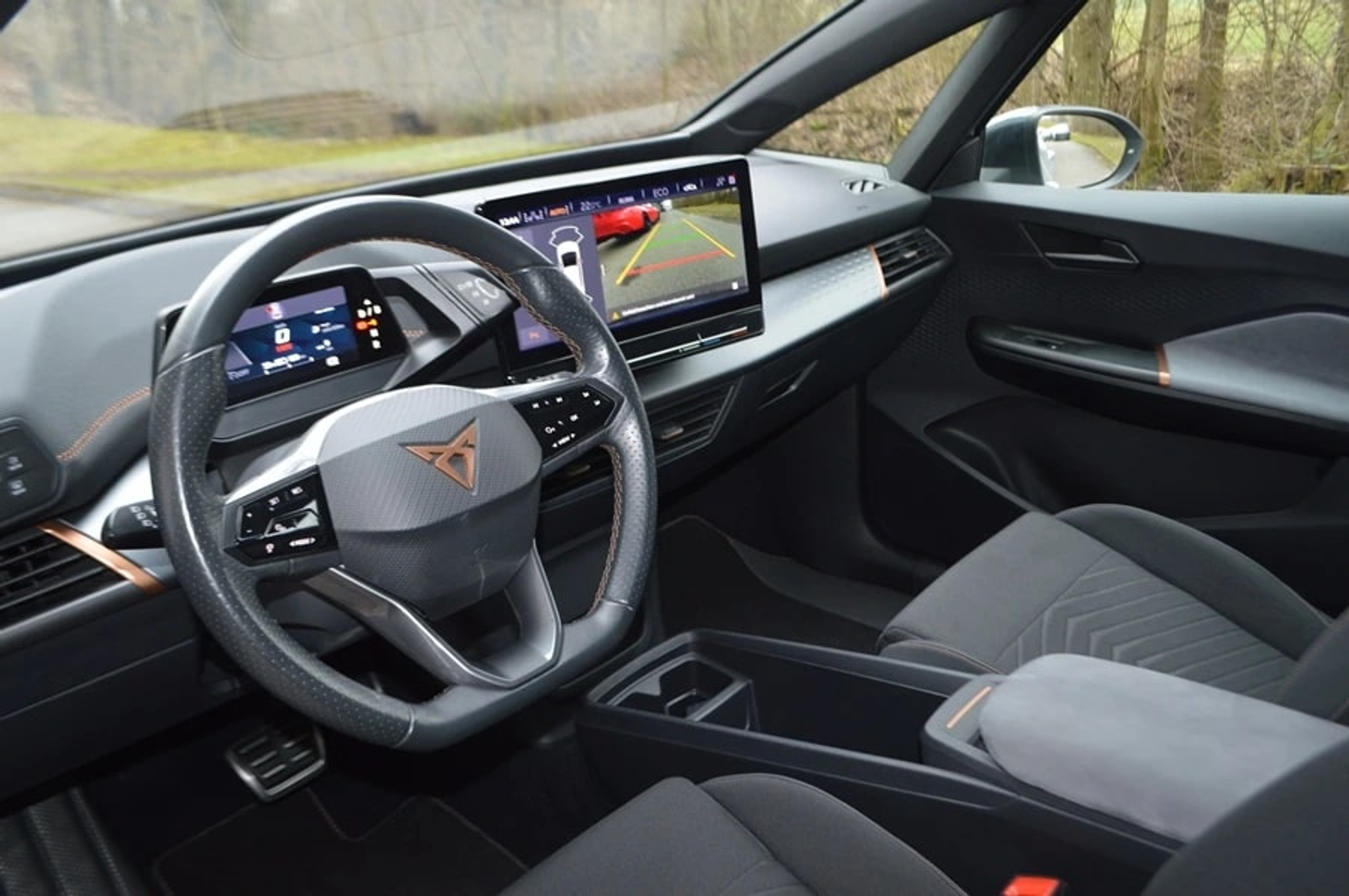 listing desktop thumbnail image 6