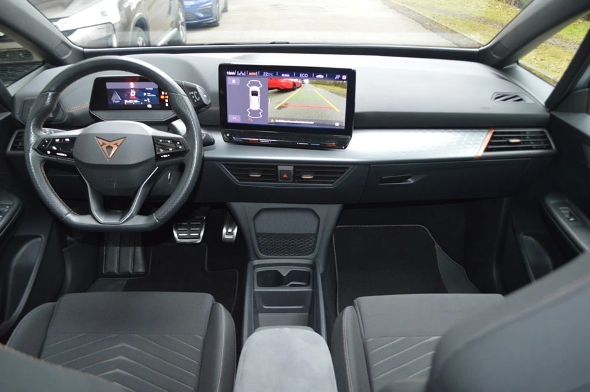 listing desktop thumbnail image 10