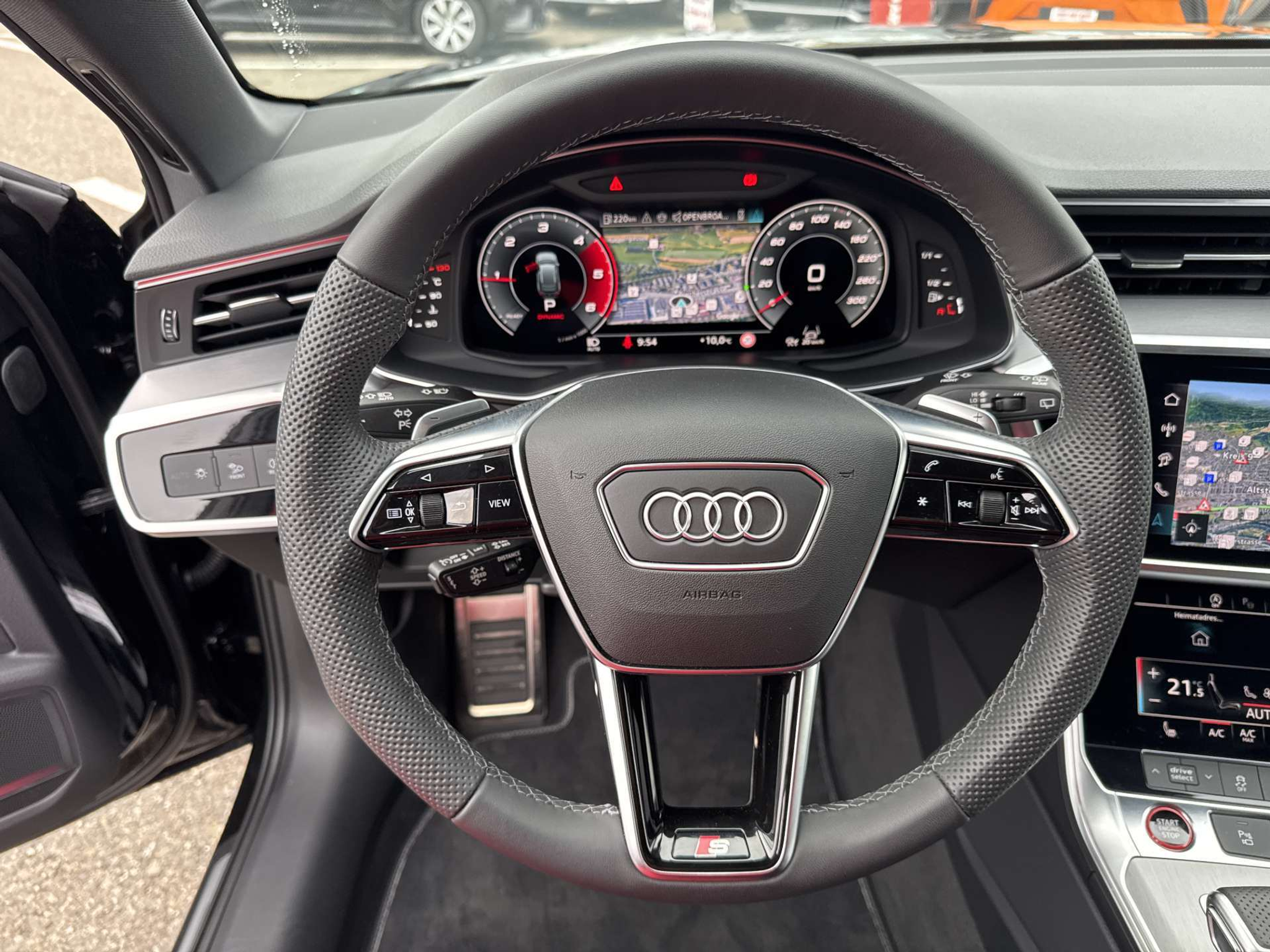 listing desktop thumbnail image 15