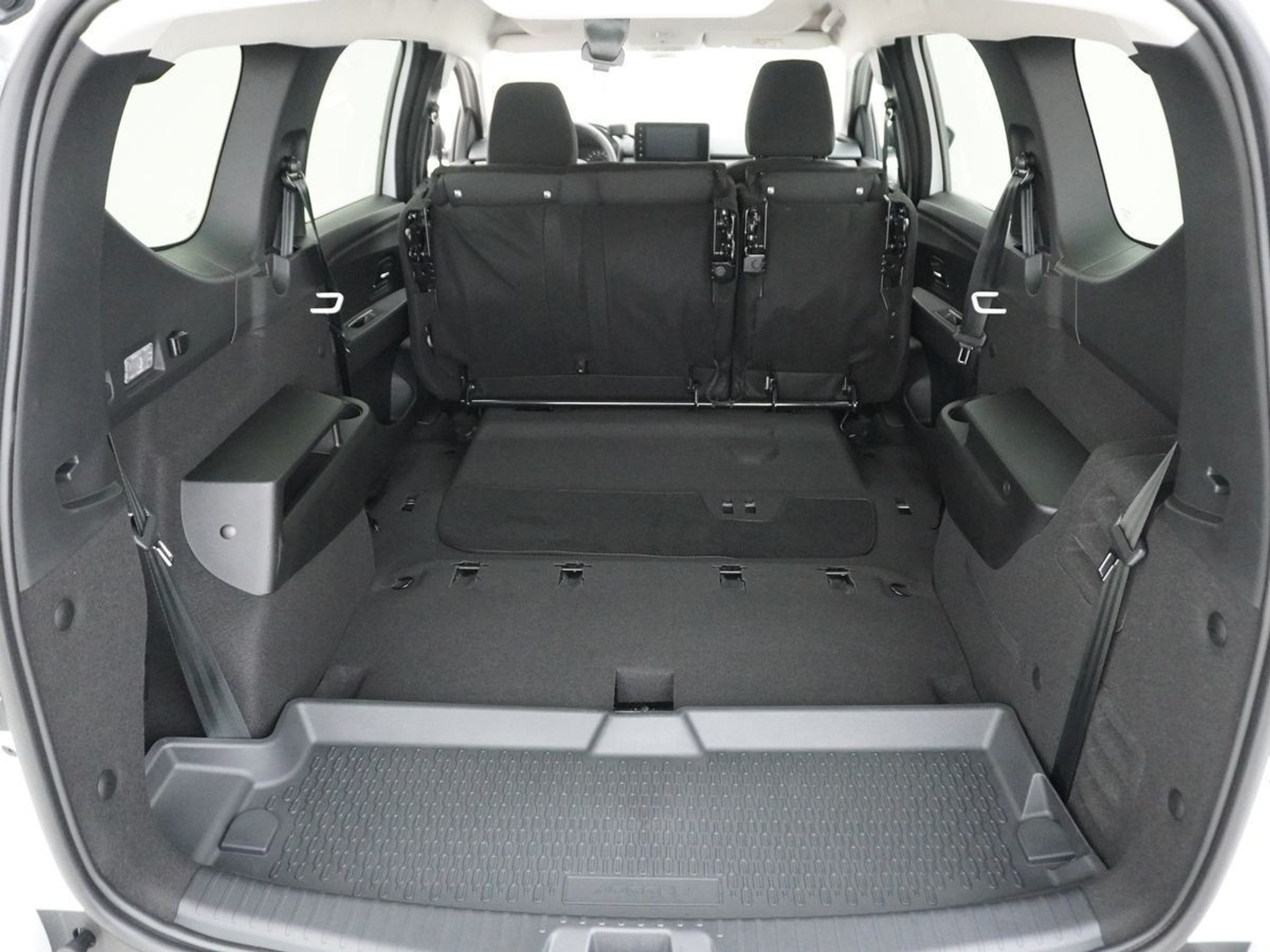 listing desktop thumbnail image 20