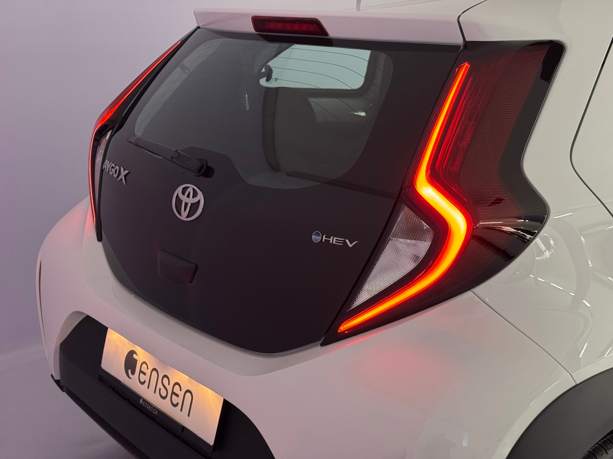 listing desktop thumbnail image 13