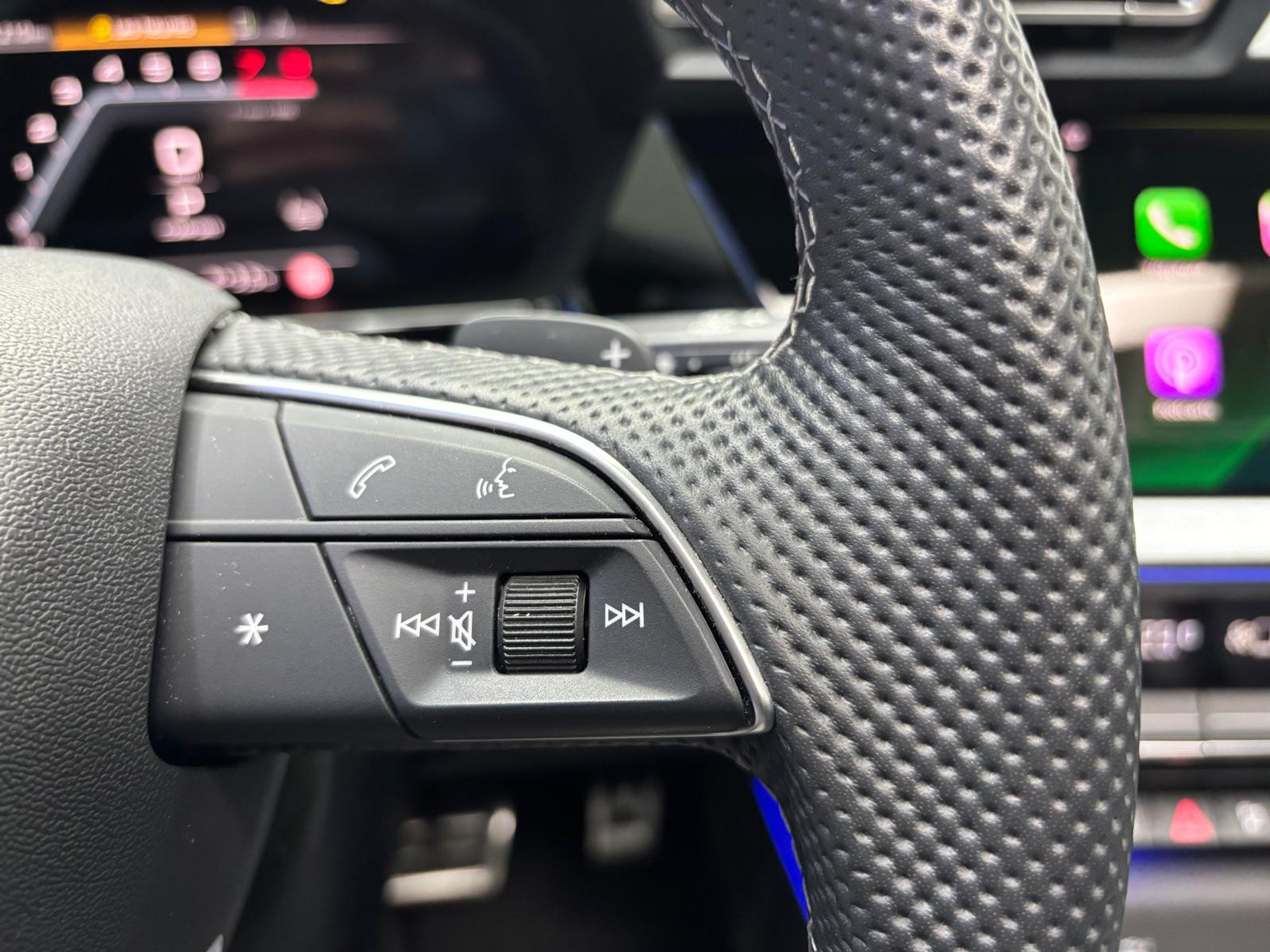 listing desktop thumbnail image 23