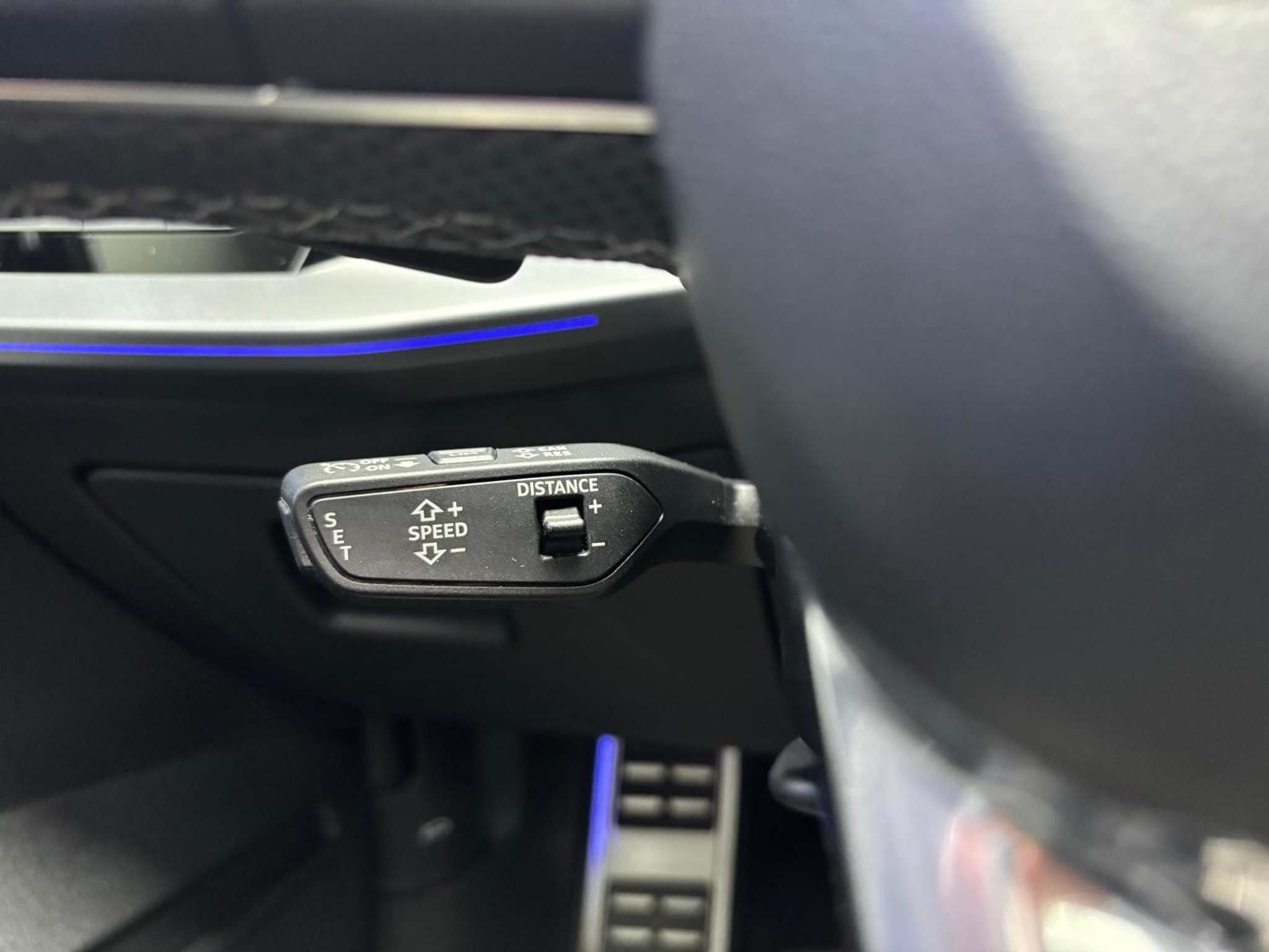 listing desktop thumbnail image 22