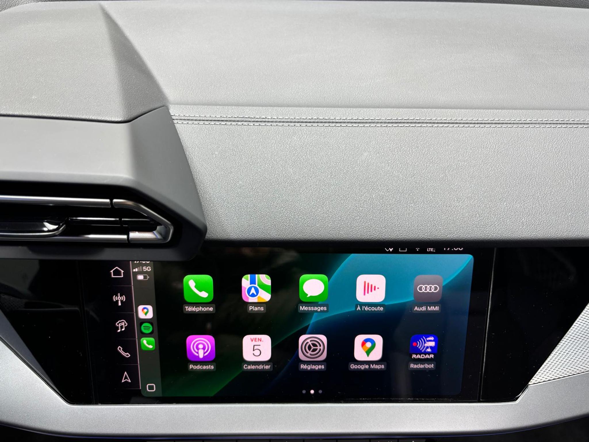 listing desktop thumbnail image 25