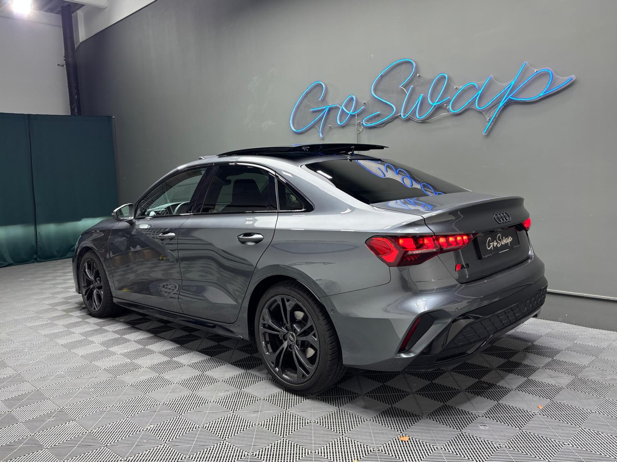 listing desktop thumbnail image 9