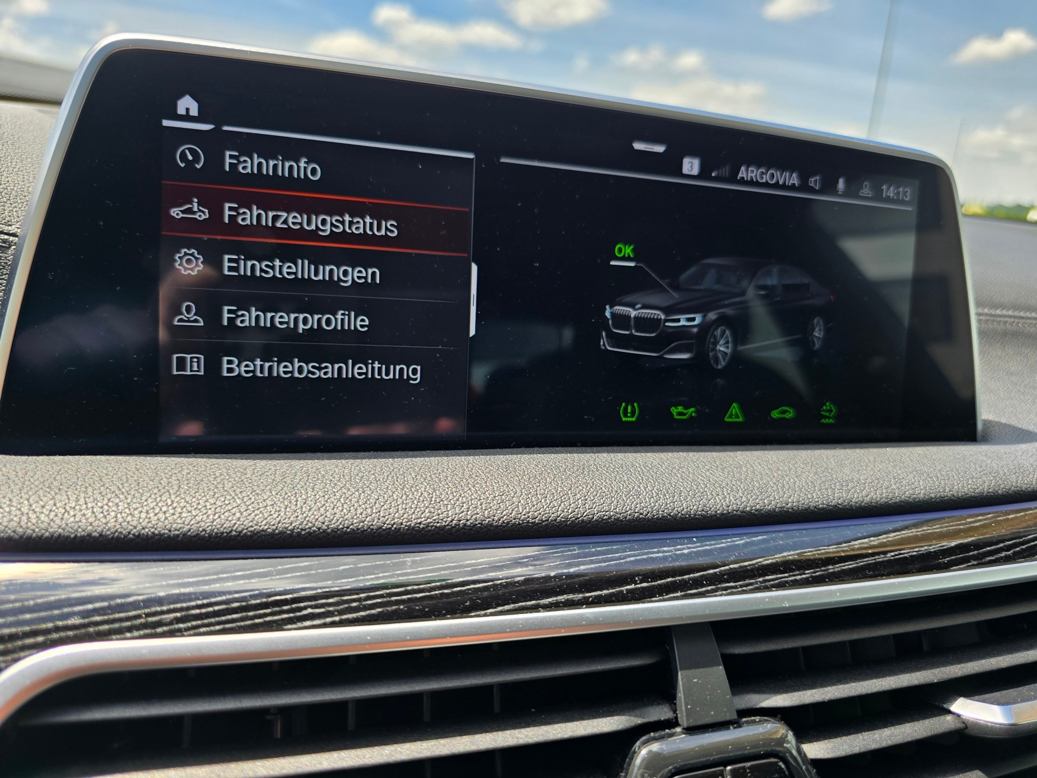 listing desktop thumbnail image 14