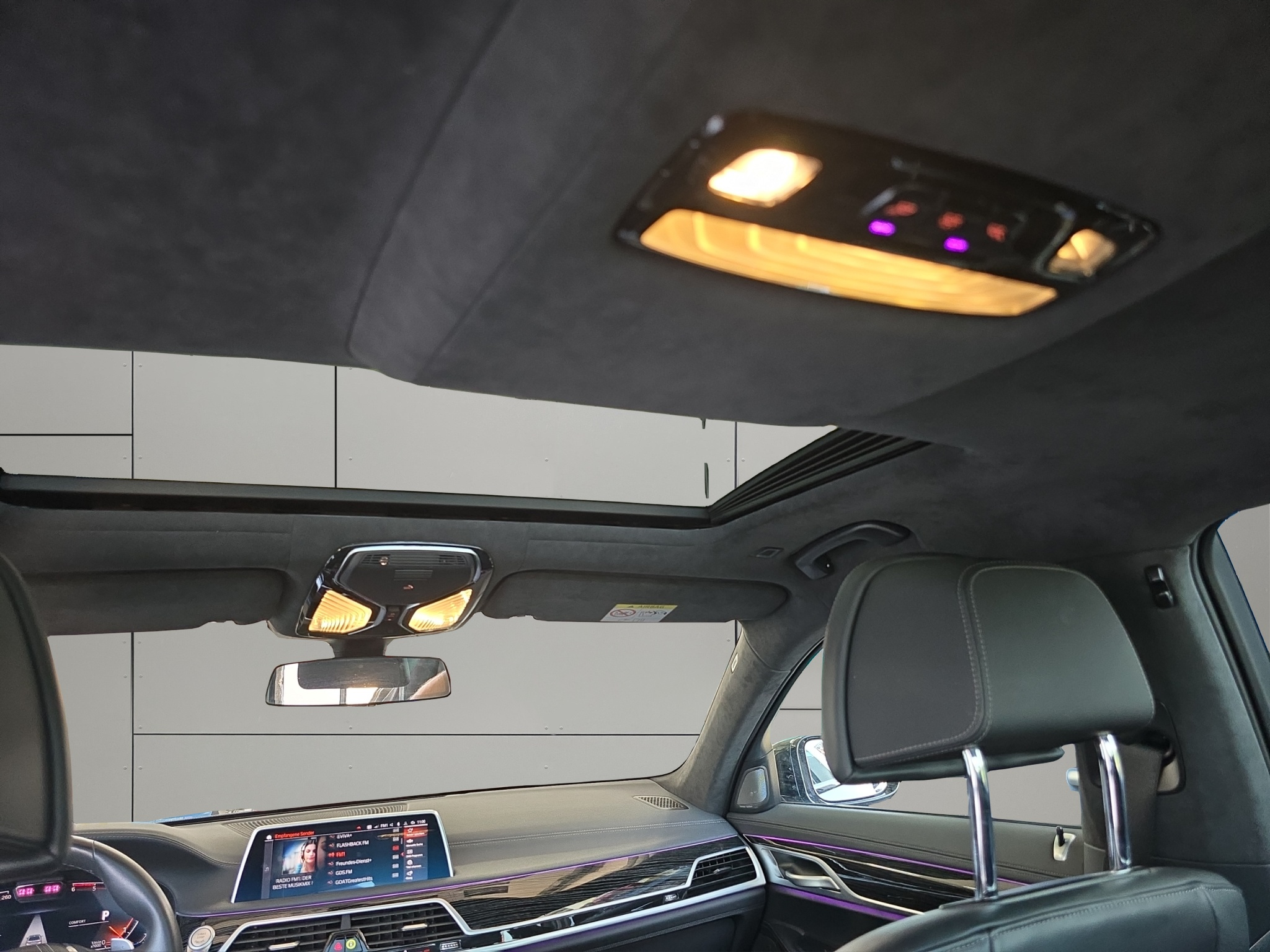 listing desktop thumbnail image 10