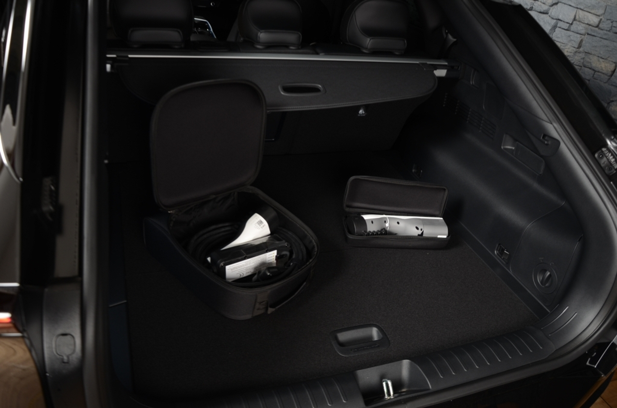 listing desktop thumbnail image 27