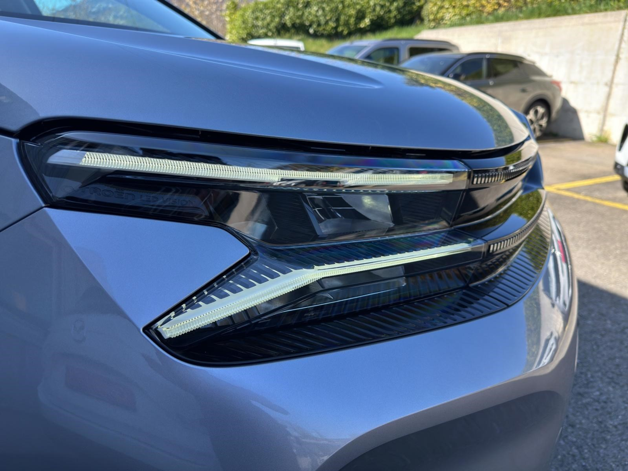 listing desktop thumbnail image 19