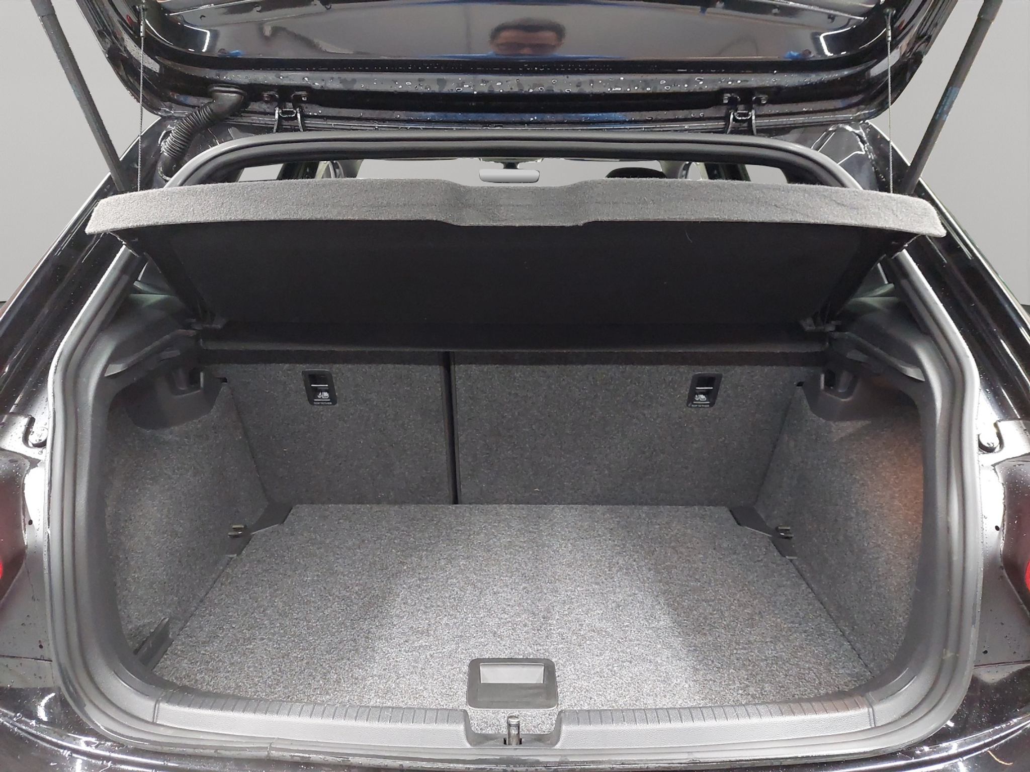 listing desktop thumbnail image 10