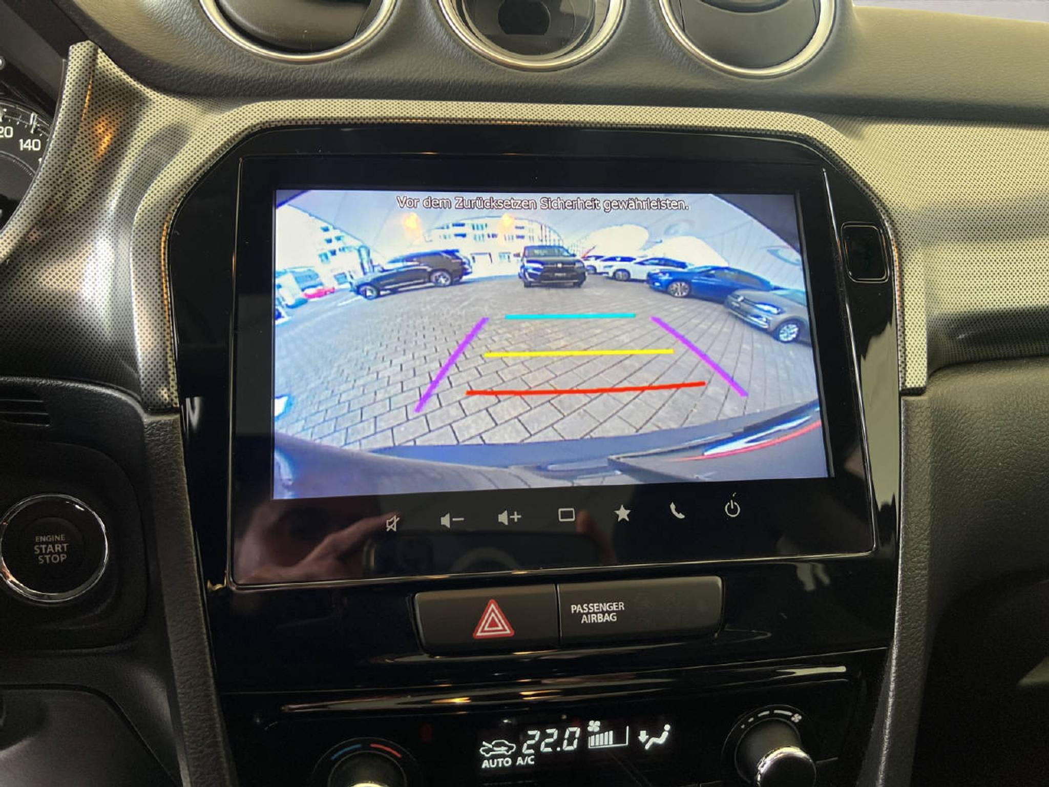 listing desktop thumbnail image 16