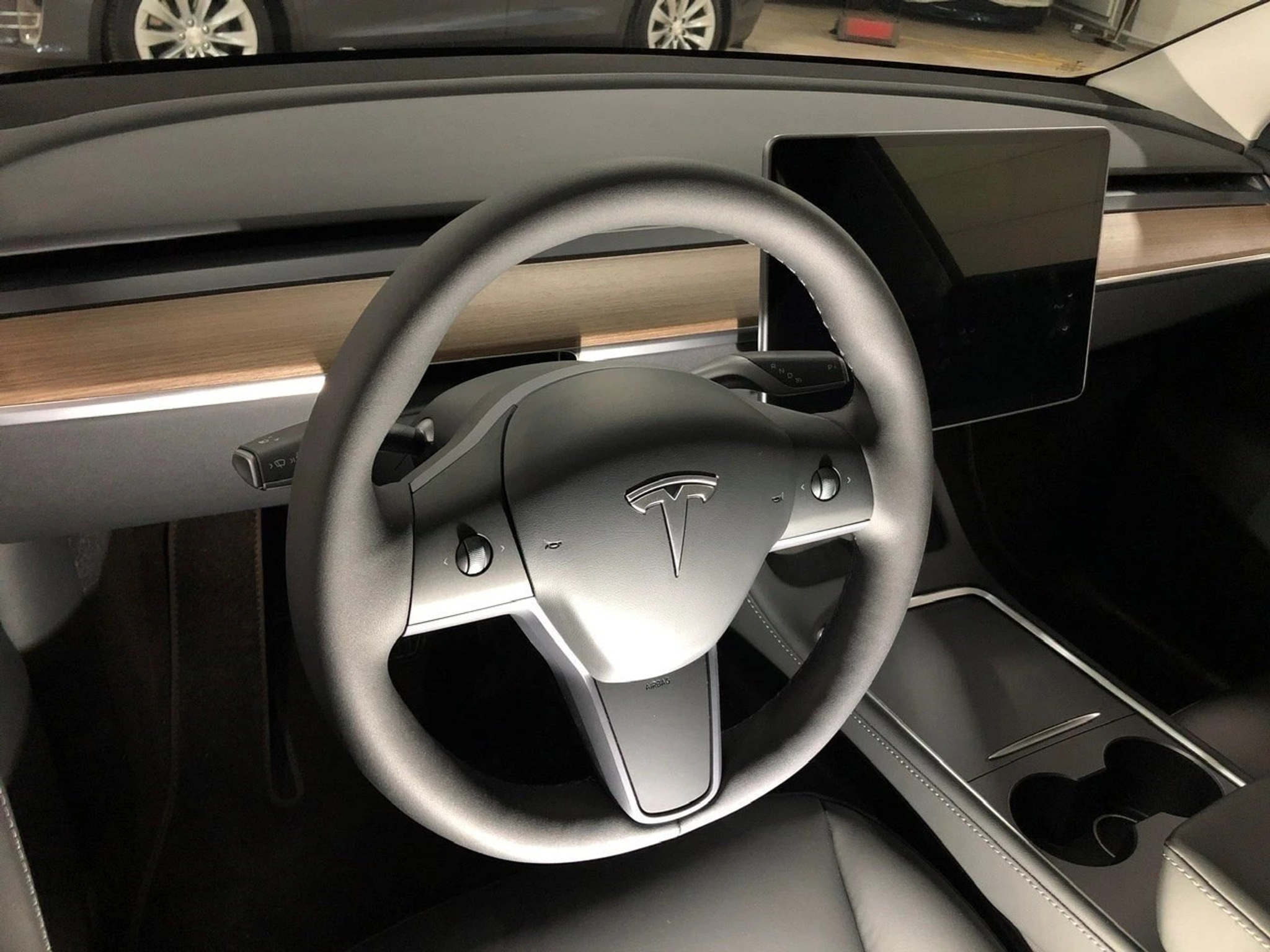 listing desktop thumbnail image 8