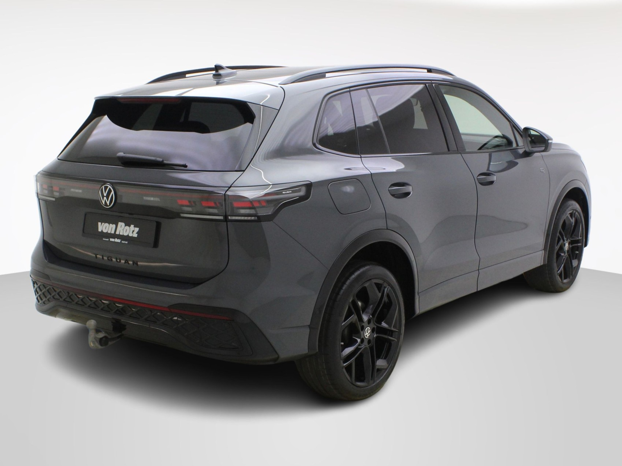 listing desktop thumbnail image 4