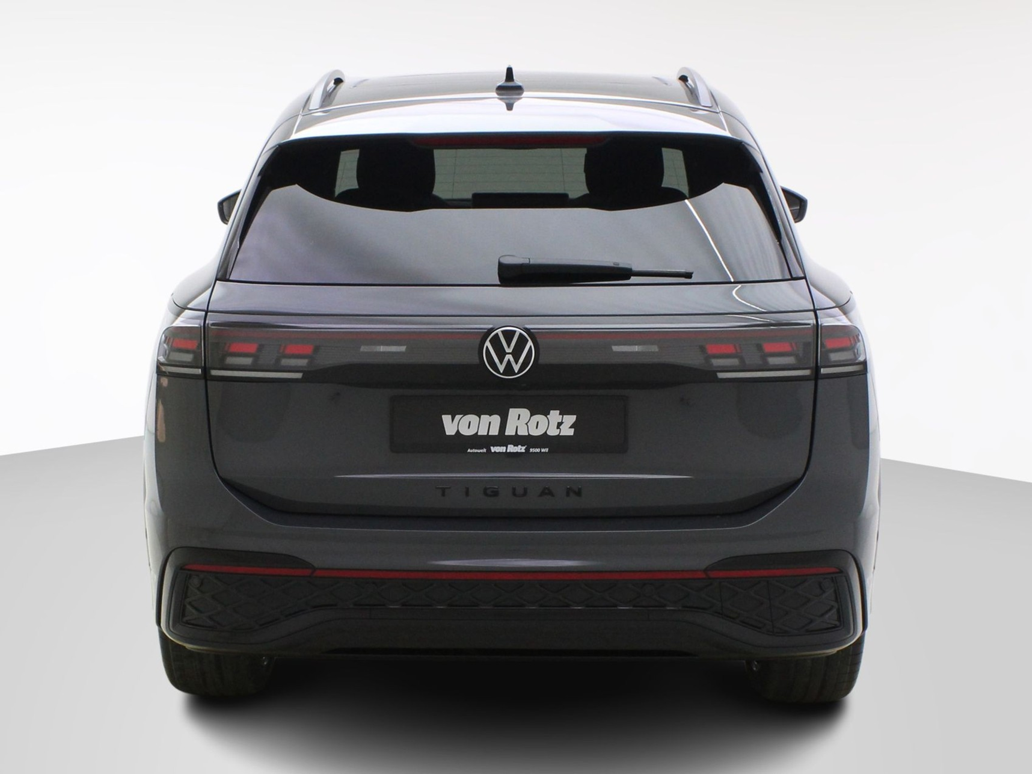 listing desktop thumbnail image 3