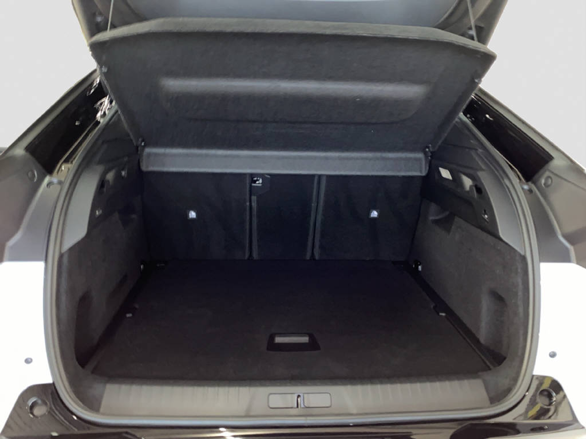 listing desktop thumbnail image 13