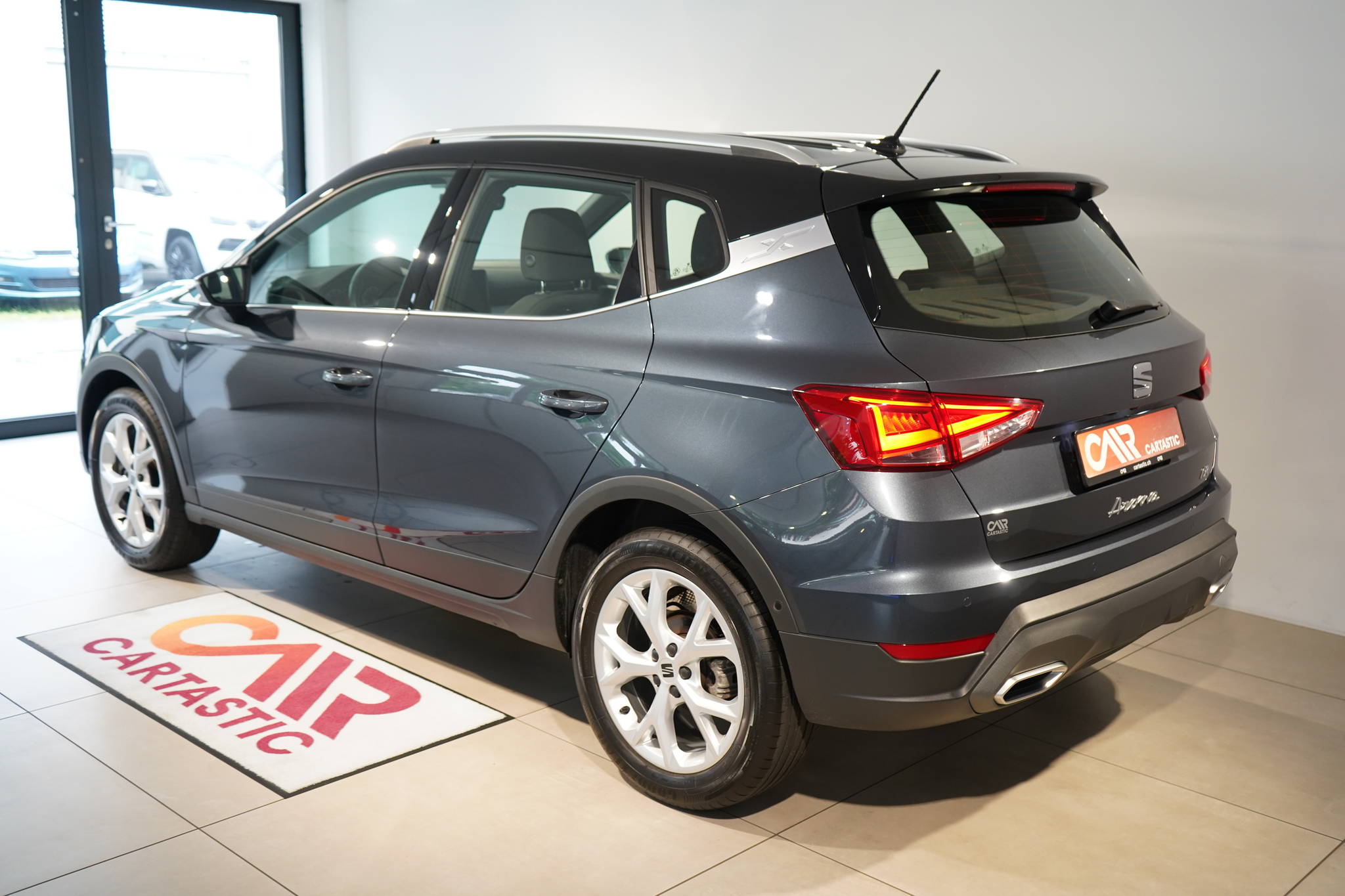 car-image-1