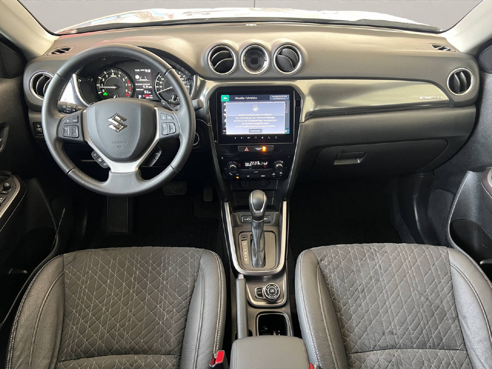 listing desktop thumbnail image 9