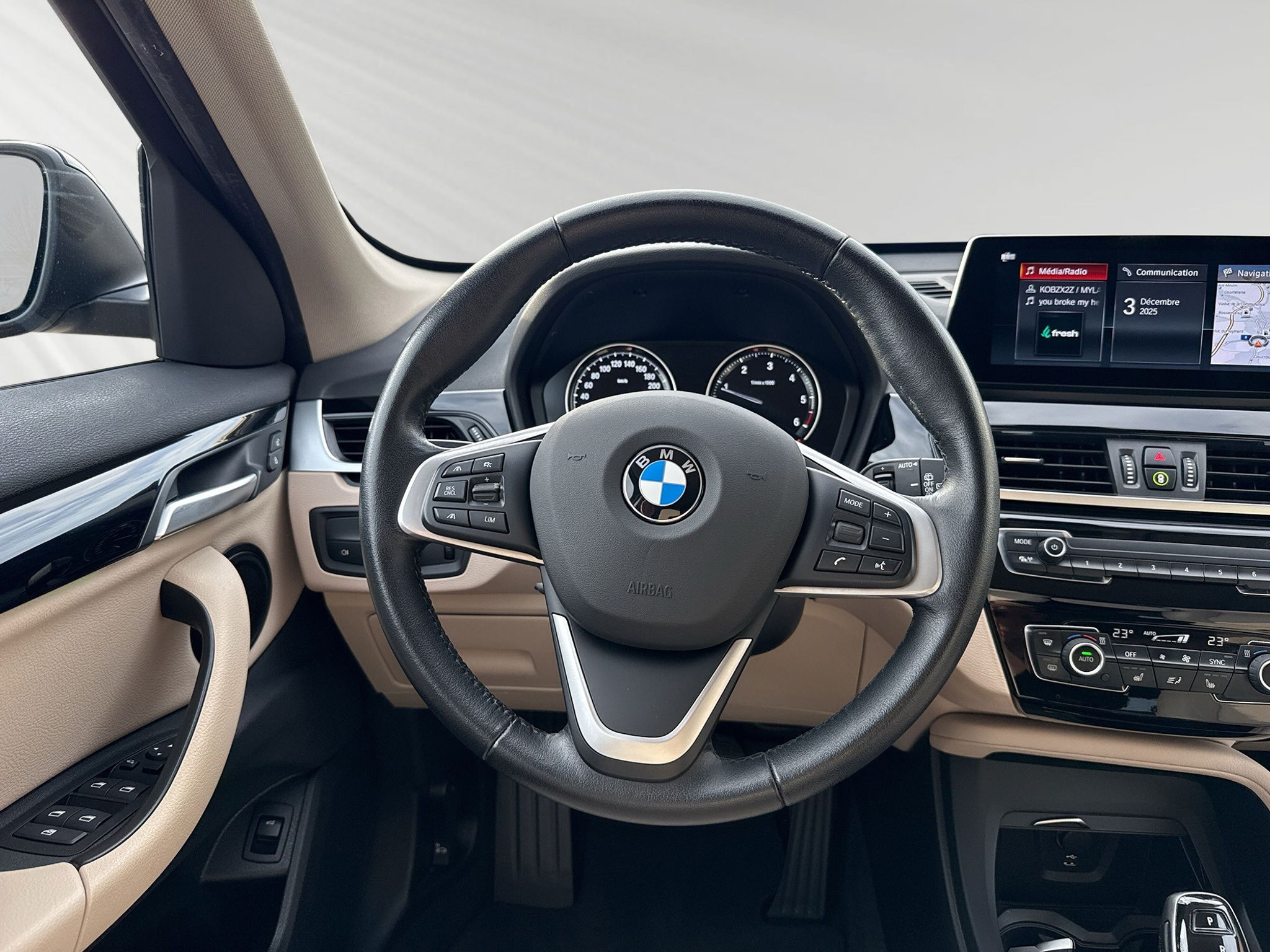 listing desktop thumbnail image 4