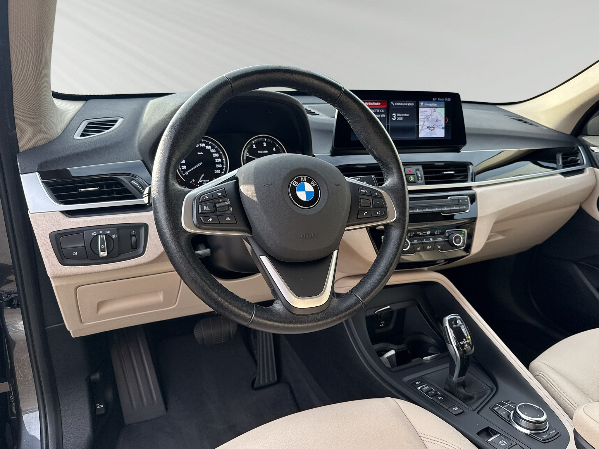 listing desktop thumbnail image 3