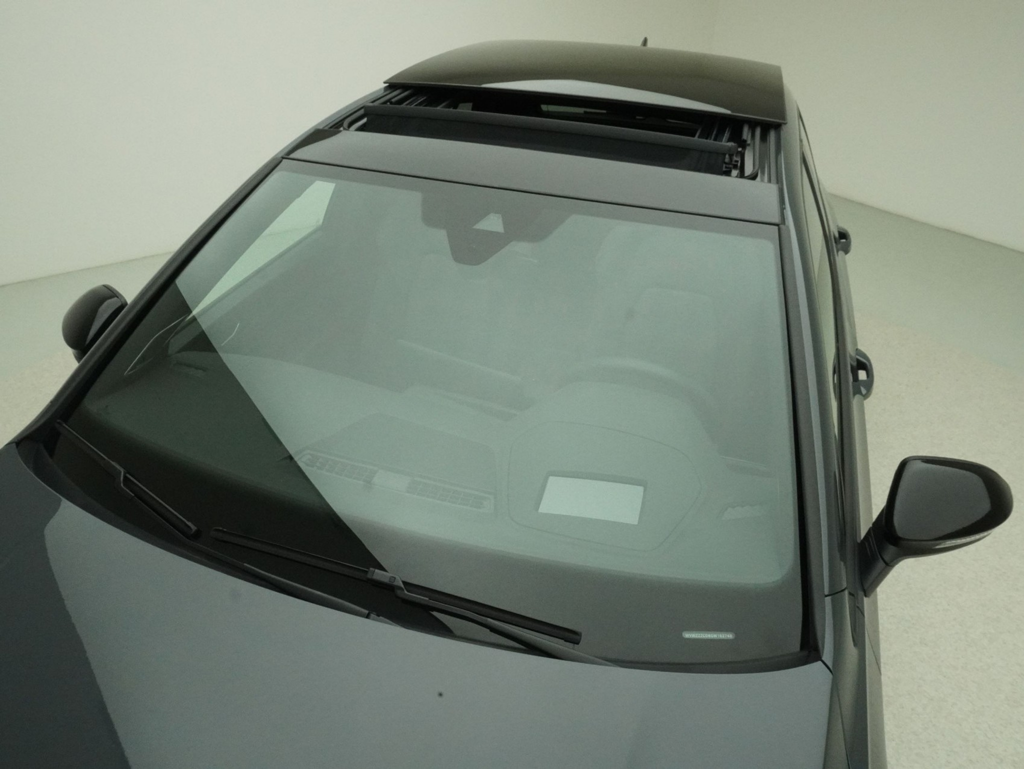 listing desktop thumbnail image 7