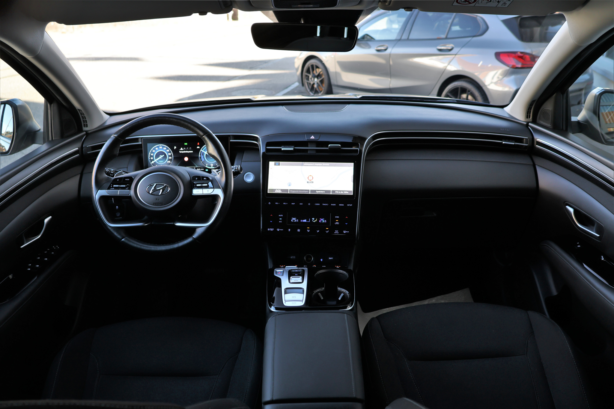 listing desktop thumbnail image 14