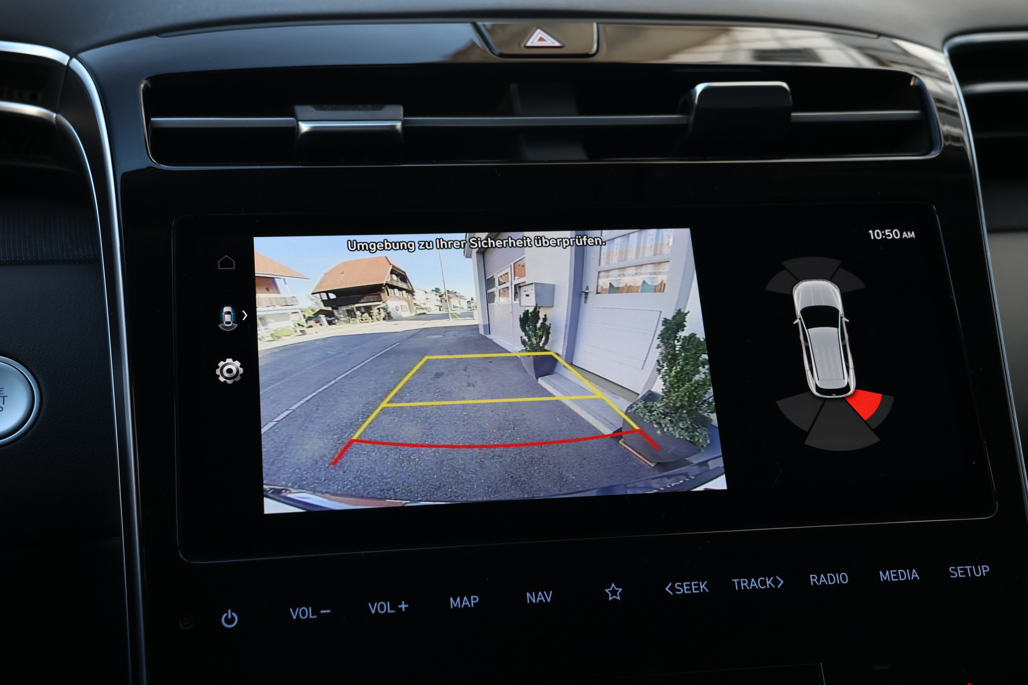 listing desktop thumbnail image 19