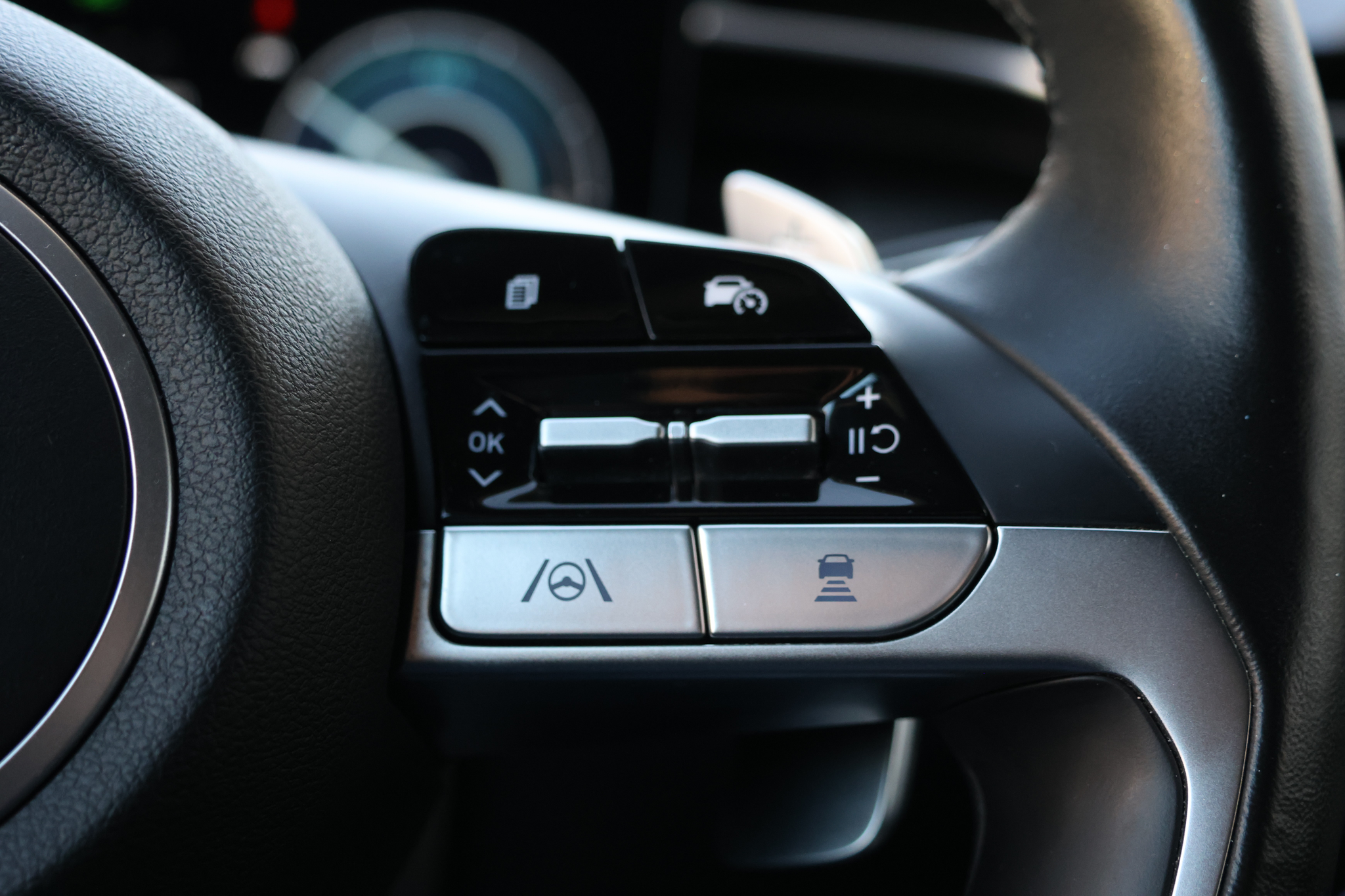 listing desktop thumbnail image 23