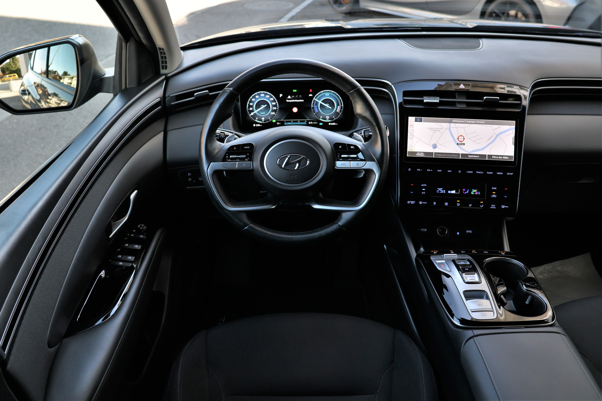 listing desktop thumbnail image 12